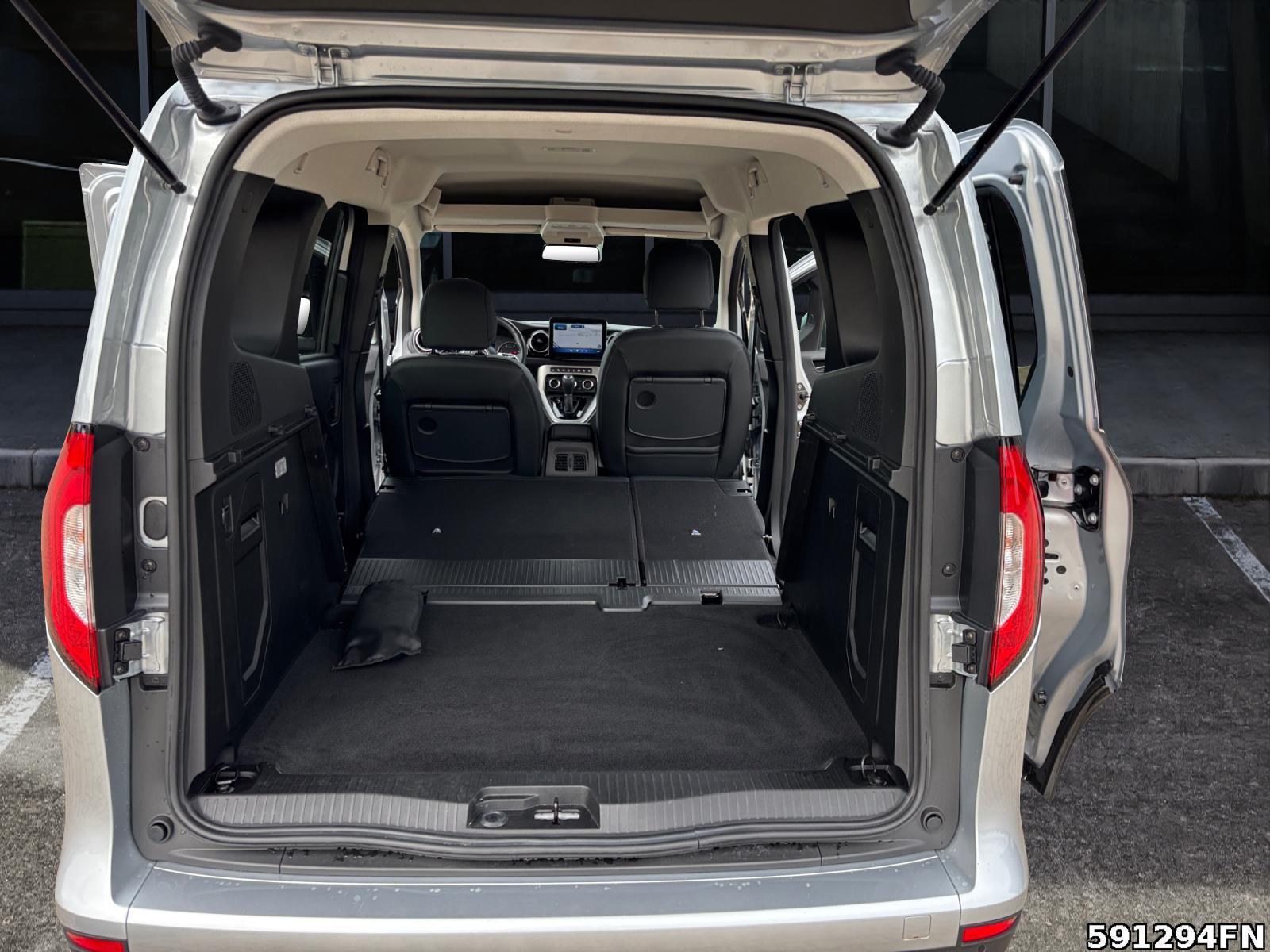 Fahrzeugabbildung Mercedes-Benz T-Klasse T 180d PROGRESSIVE *LED*Automatik*Navi*