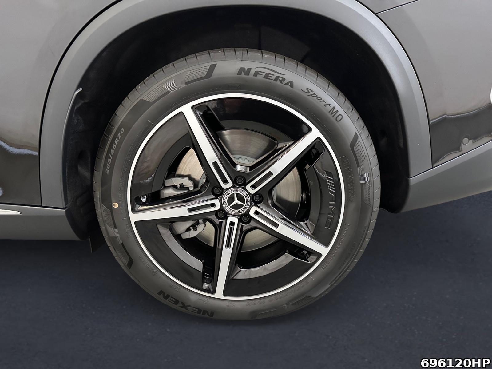 Fahrzeugabbildung Mercedes-Benz GLC 400 4MATIC +ADVANCED-PLUS-PAKET+20