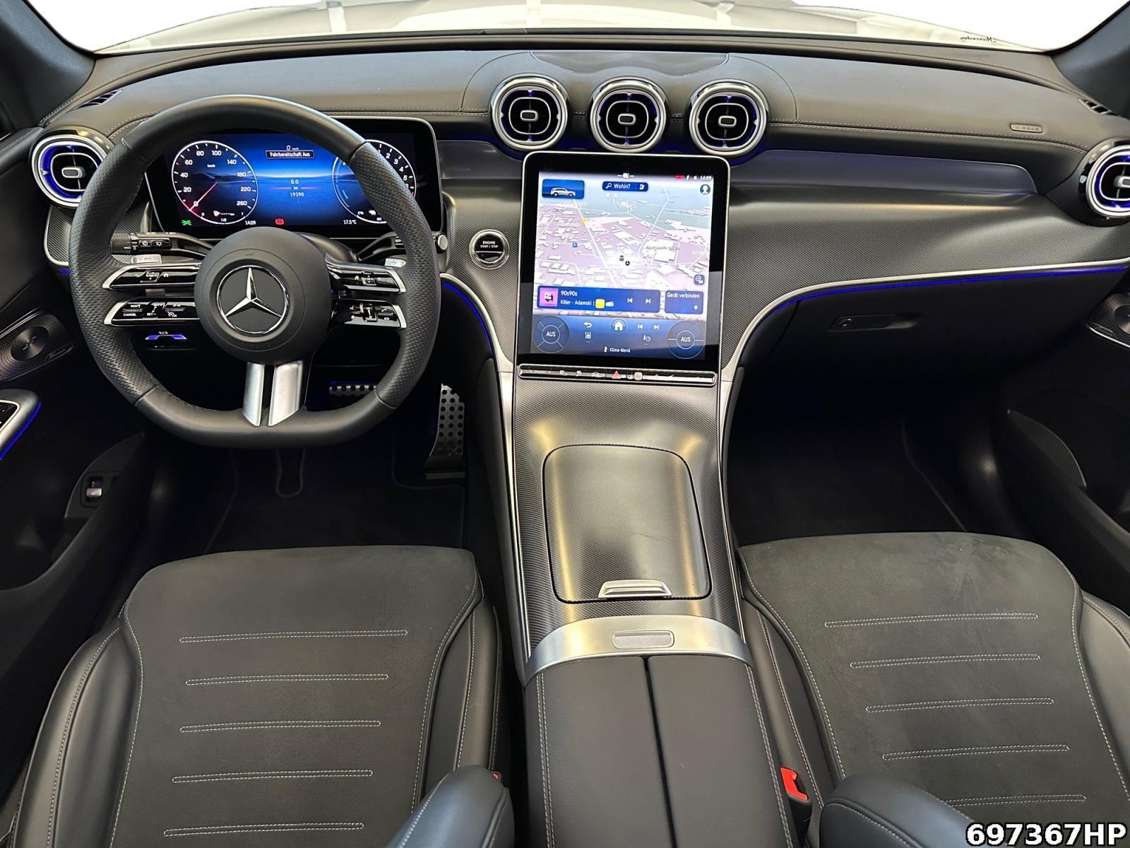Fahrzeugabbildung Mercedes-Benz GLC 400 e 4M AMG Digital Distronic AHK 360° Pano