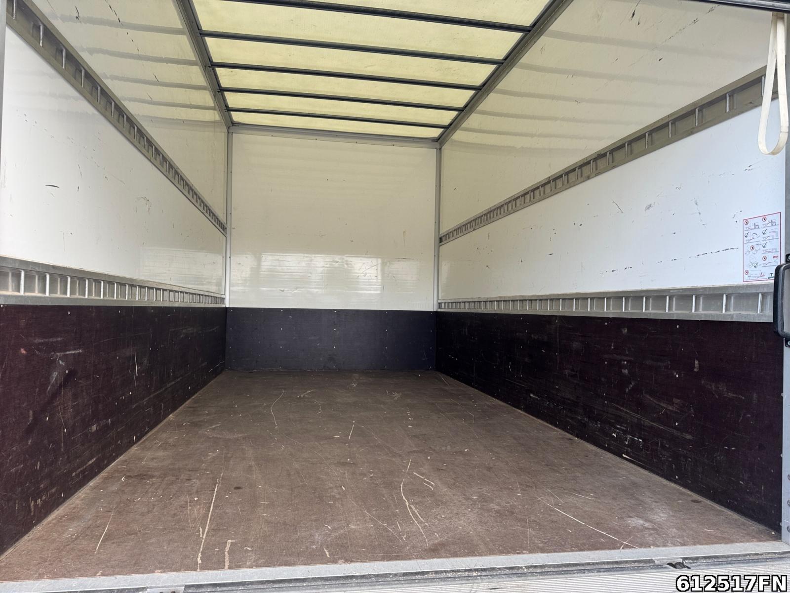 Fahrzeugabbildung Mercedes-Benz Sprinter 317 CDI Koffer *MAXI*LBW *Höhe 2,45 m