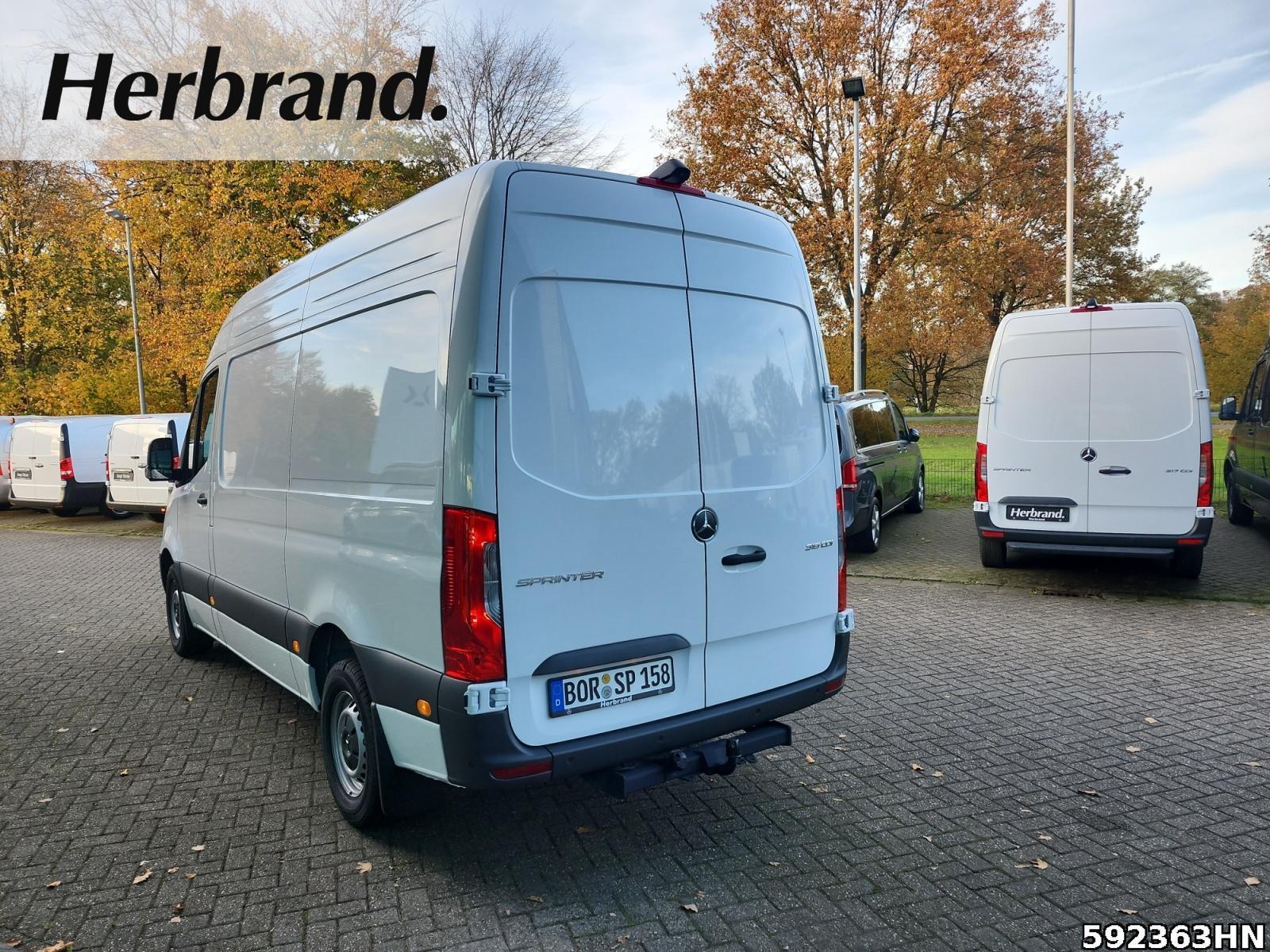 Fahrzeugabbildung Mercedes-Benz Sprinter 319 CDI Kasten PRO Hochdach Standard