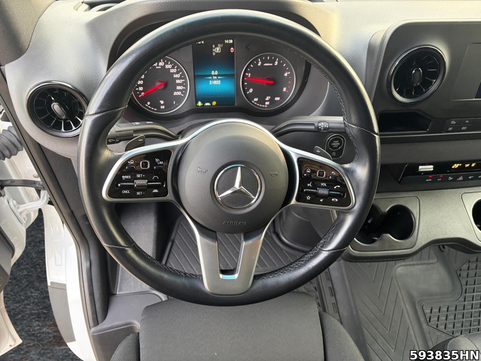 Fahrzeugabbildung Mercedes-Benz Sprinter 317 CDI *L3H2*LED*Autom.*AHK*Distronic*