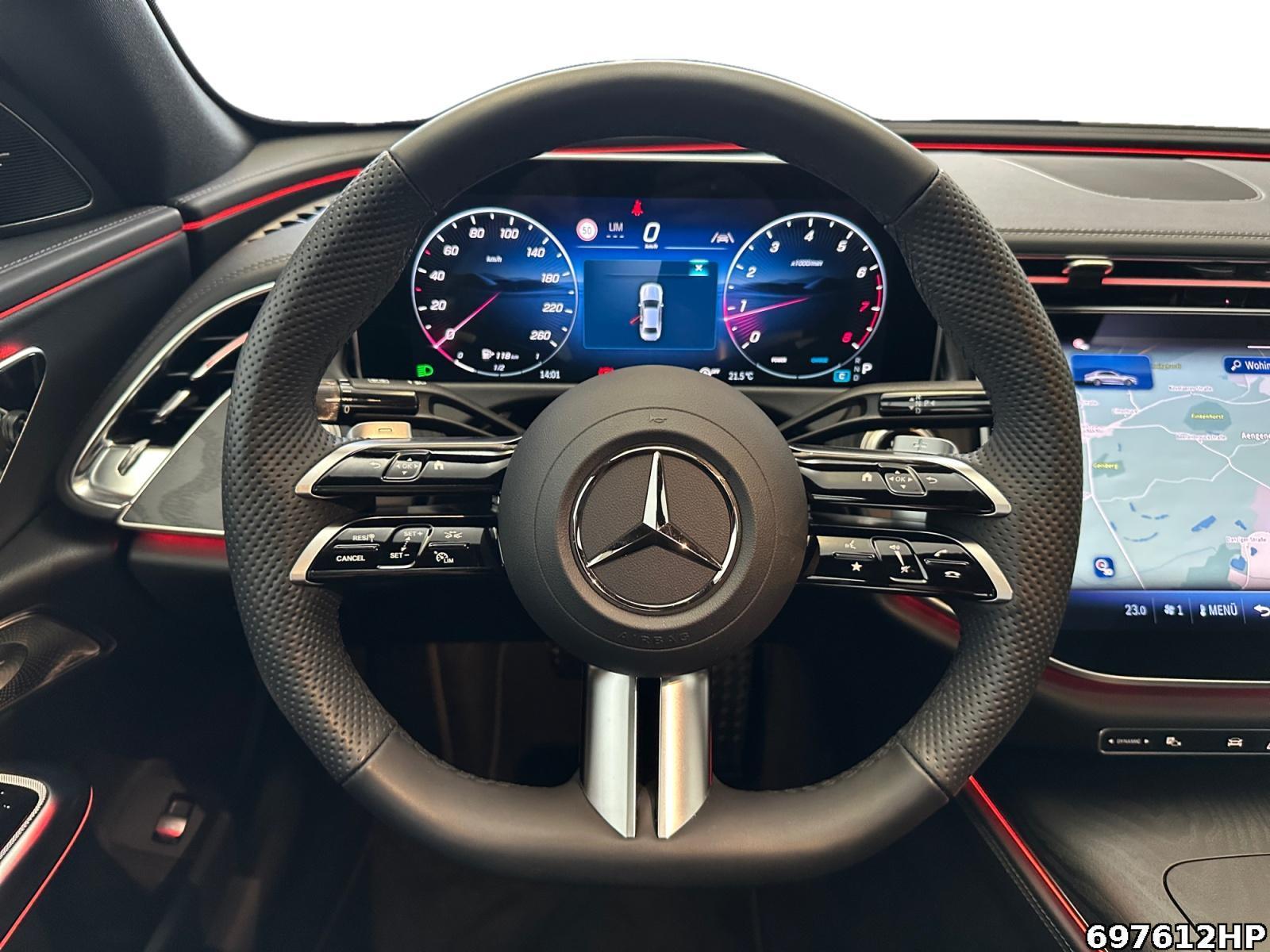 Fahrzeugabbildung Mercedes-Benz E 200 AMG Pano Night BURMESTER 21
