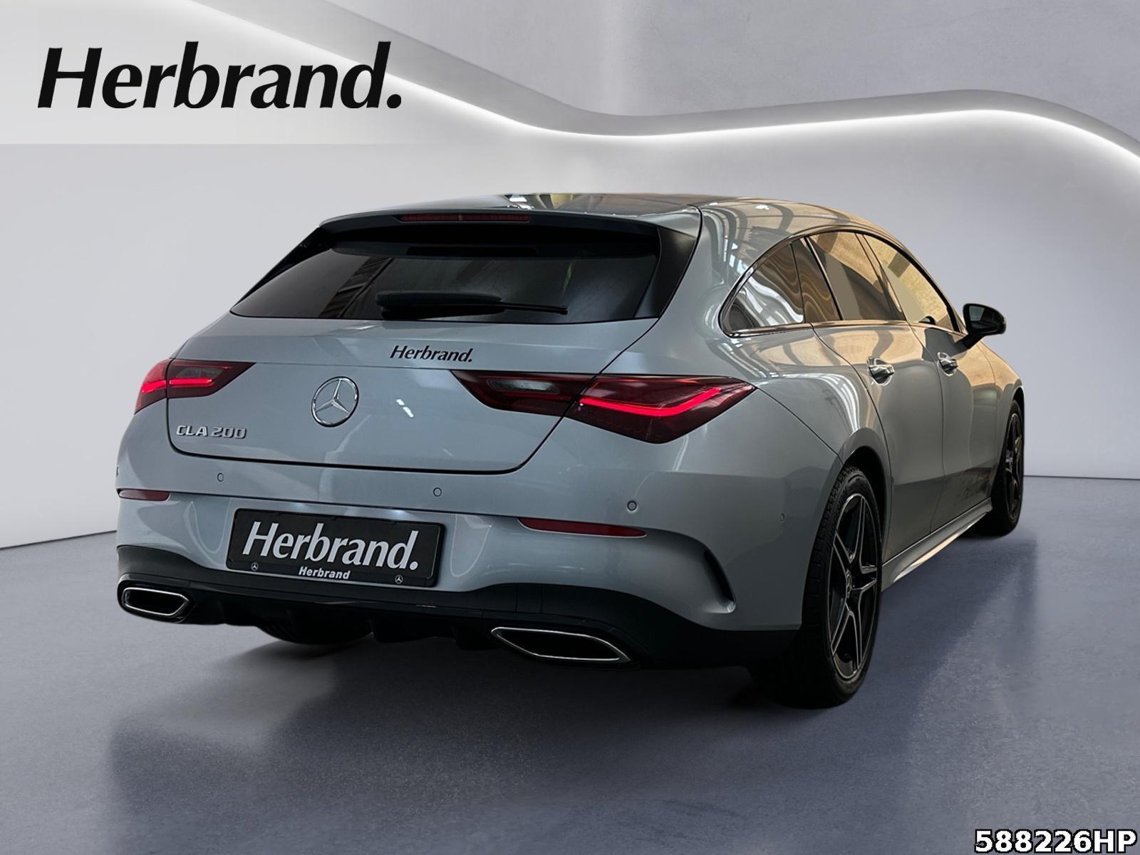 Fahrzeugabbildung Mercedes-Benz CLA 200 Shooting Brake +STANDHZ+MULTI+ADVANCED+