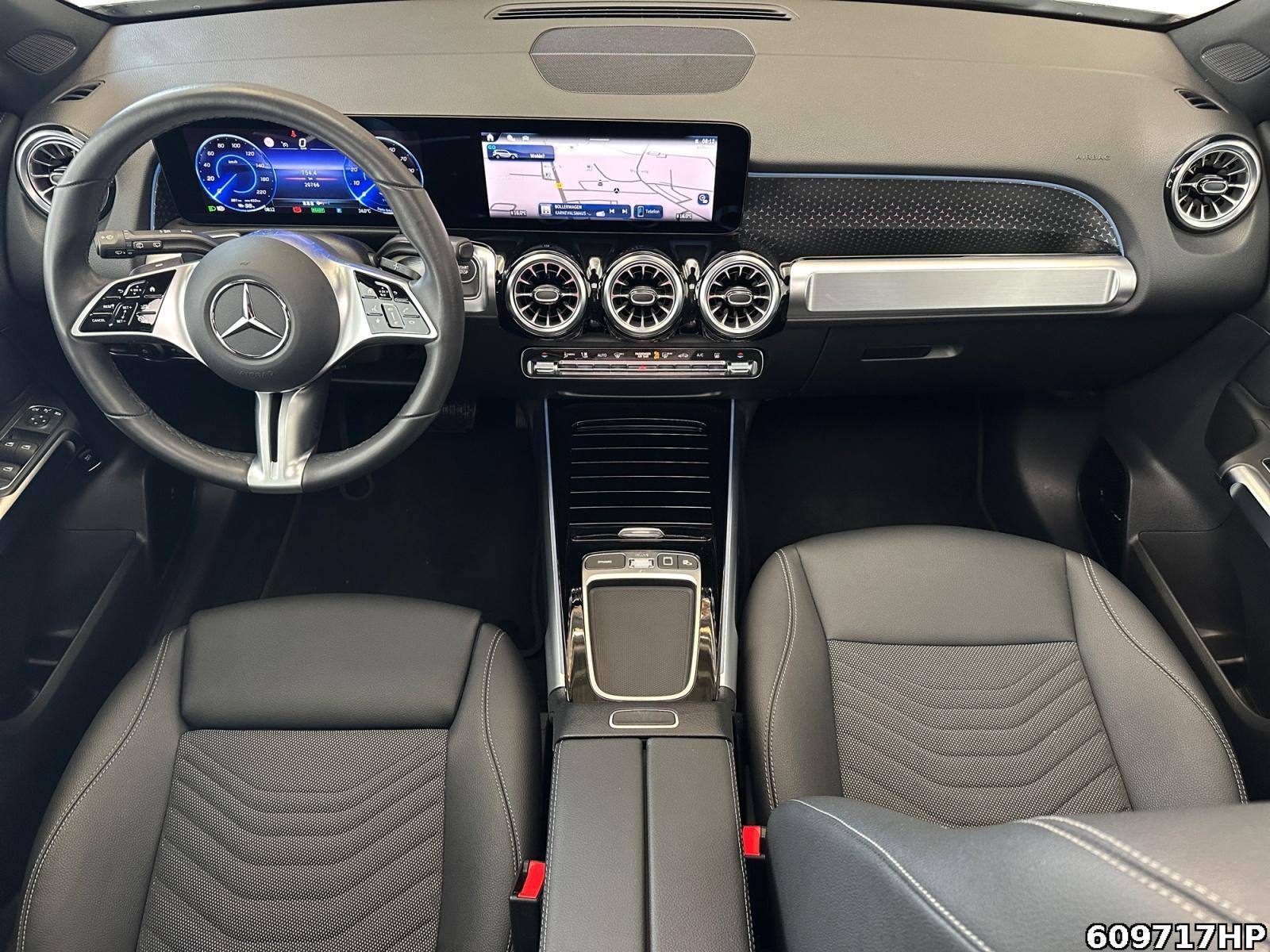 Fahrzeugabbildung Mercedes-Benz EQB 4M Progressive Pano AHK 360° Lenkradhz.