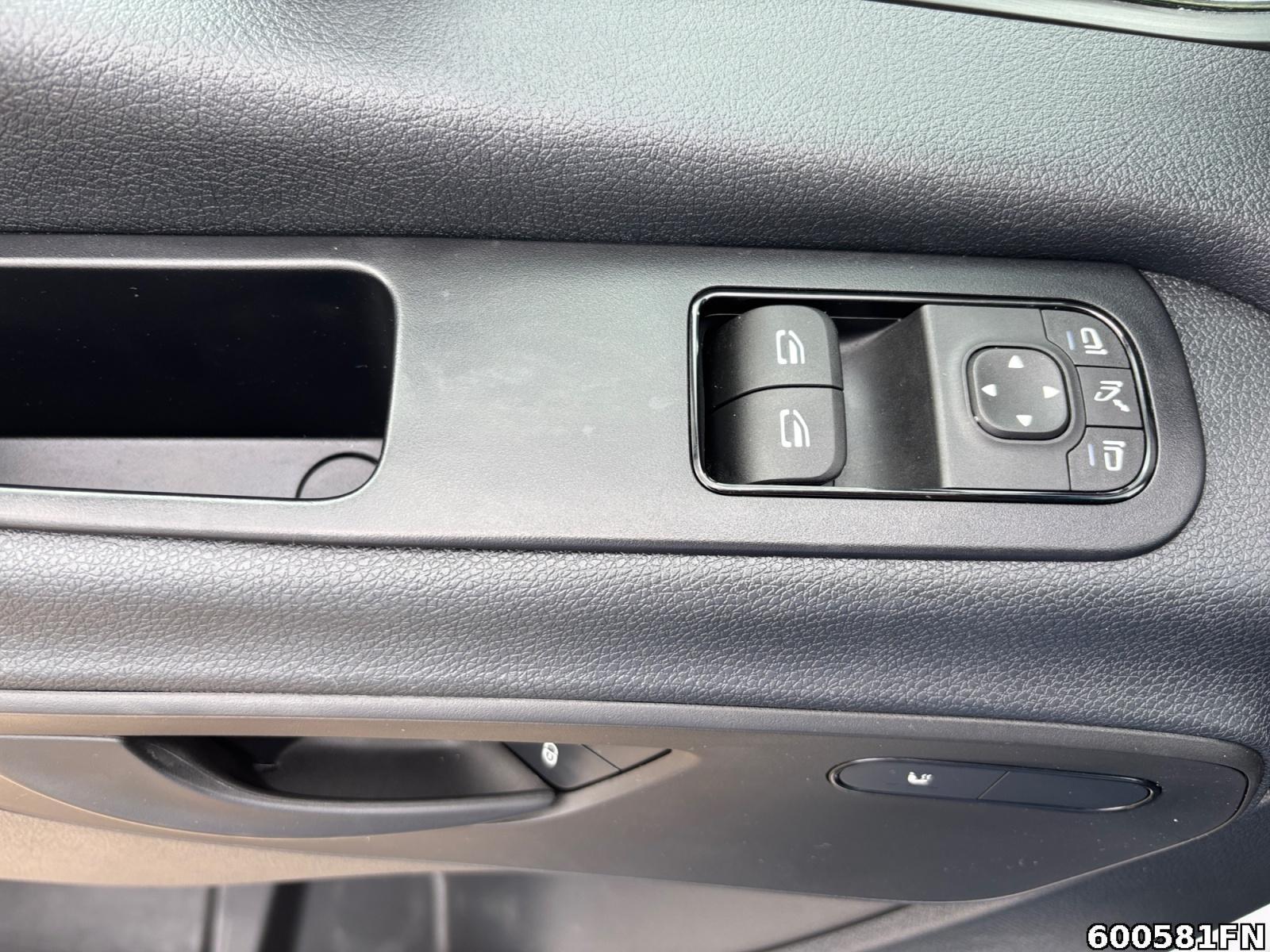 Fahrzeugabbildung Mercedes-Benz Sprinter 317 CDI Kasten PRO L3H2 *Klima*9G*Navi