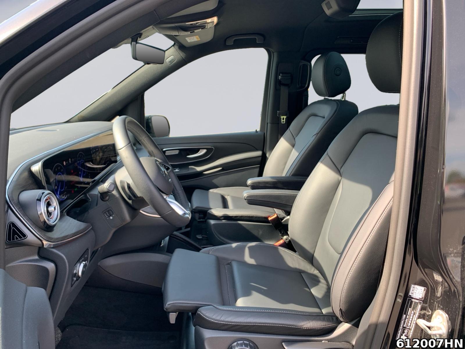 Fahrzeugabbildung Mercedes-Benz EQV AVG/L *AIRMATIC**PANO-DACH**BURMESTER*
