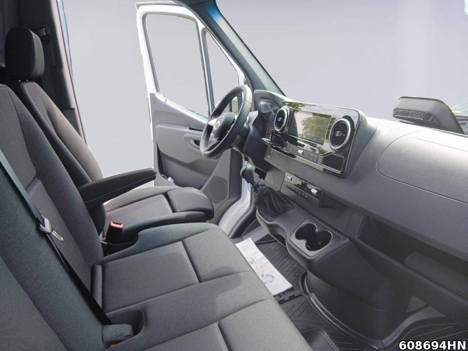 Fahrzeugabbildung Mercedes-Benz Sprinter 315 Pro L3H2 Tempo*Kamera*MBUX*Klima