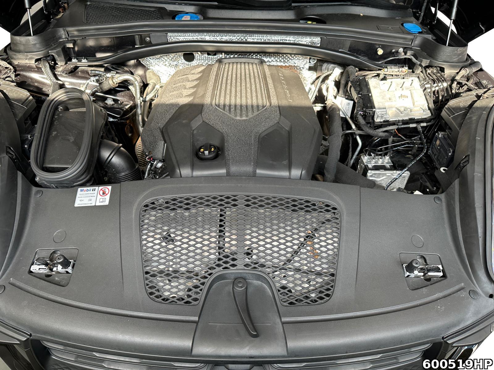Fahrzeugabbildung Porsche Macan 2.0T Basis OPF (EURO 6d) Pano,Memo,20 Zoll
