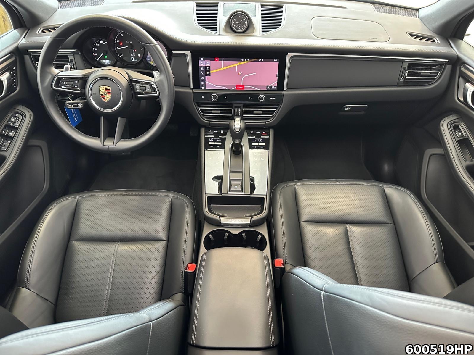 Fahrzeugabbildung Porsche Macan 2.0T Basis OPF (EURO 6d) Pano,Memo,20 Zoll