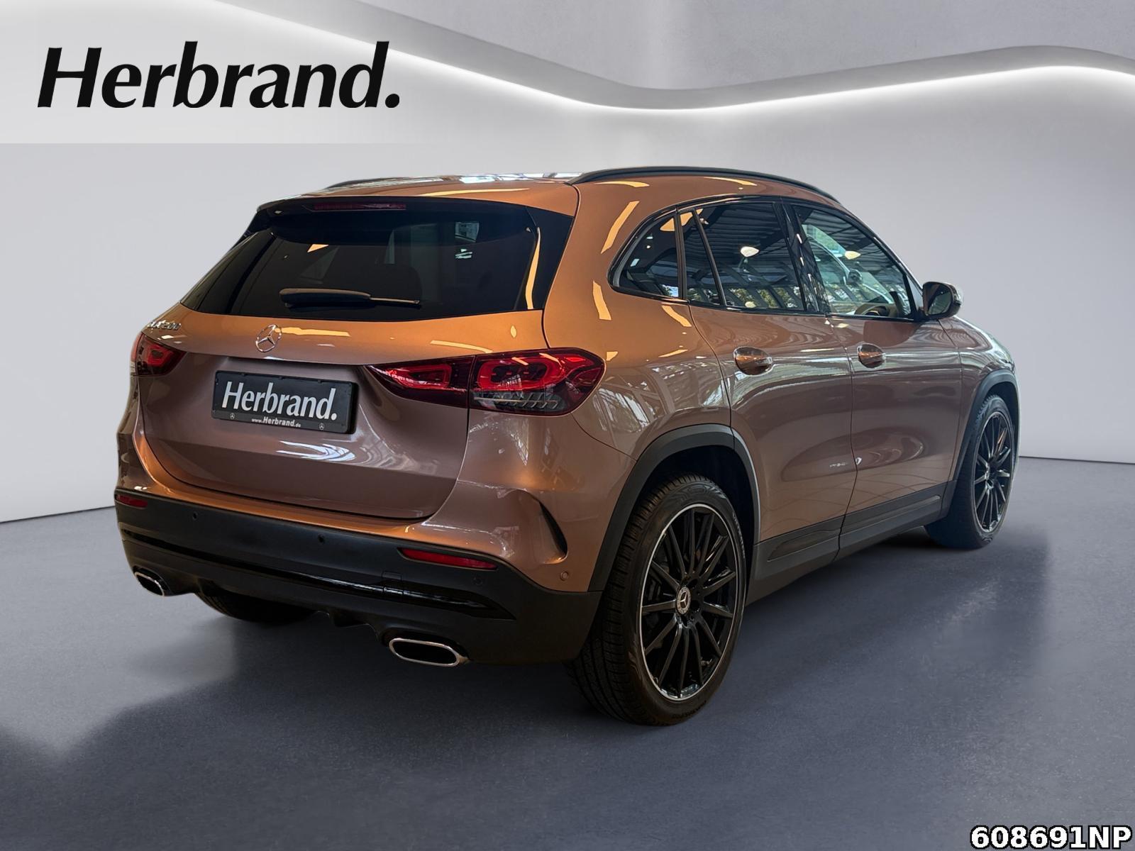 Fahrzeugabbildung Mercedes-Benz GLA 200 AMG Line Ambiente Totwinkel Carplay AHK