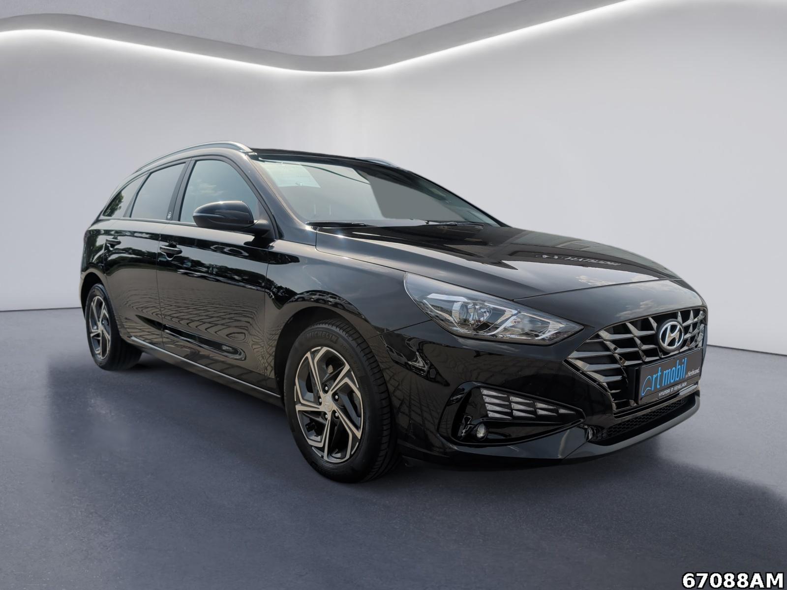 Fahrzeugabbildung Hyundai i30 Kombi Edition 30