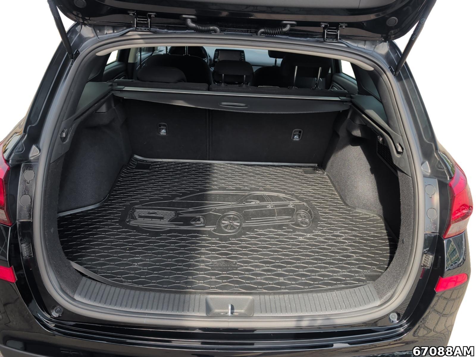 Fahrzeugabbildung Hyundai i30 Kombi Edition 30