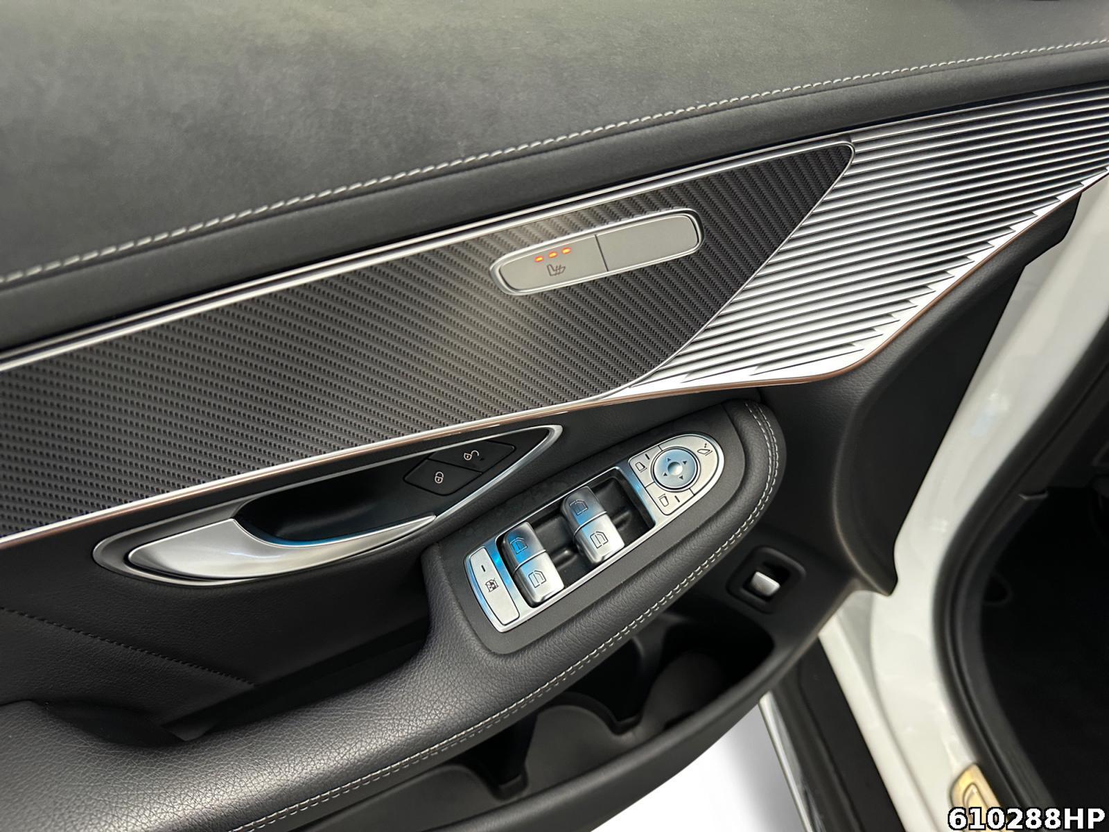 Fahrzeugabbildung Mercedes-Benz EQC 4M AMG AHK Multibeam Kamera Soundsystem
