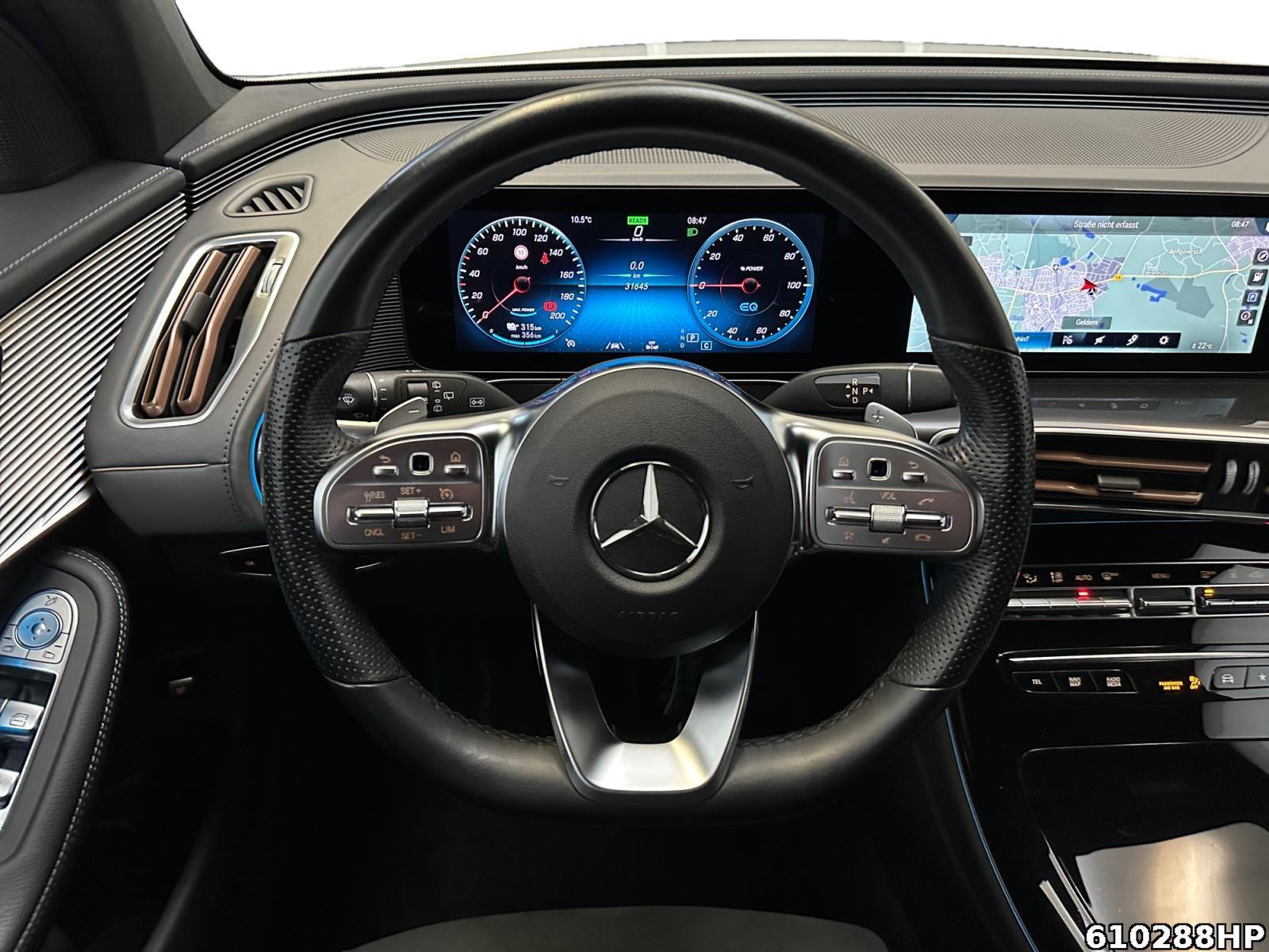 Fahrzeugabbildung Mercedes-Benz EQC 4M AMG AHK Multibeam Kamera Soundsystem