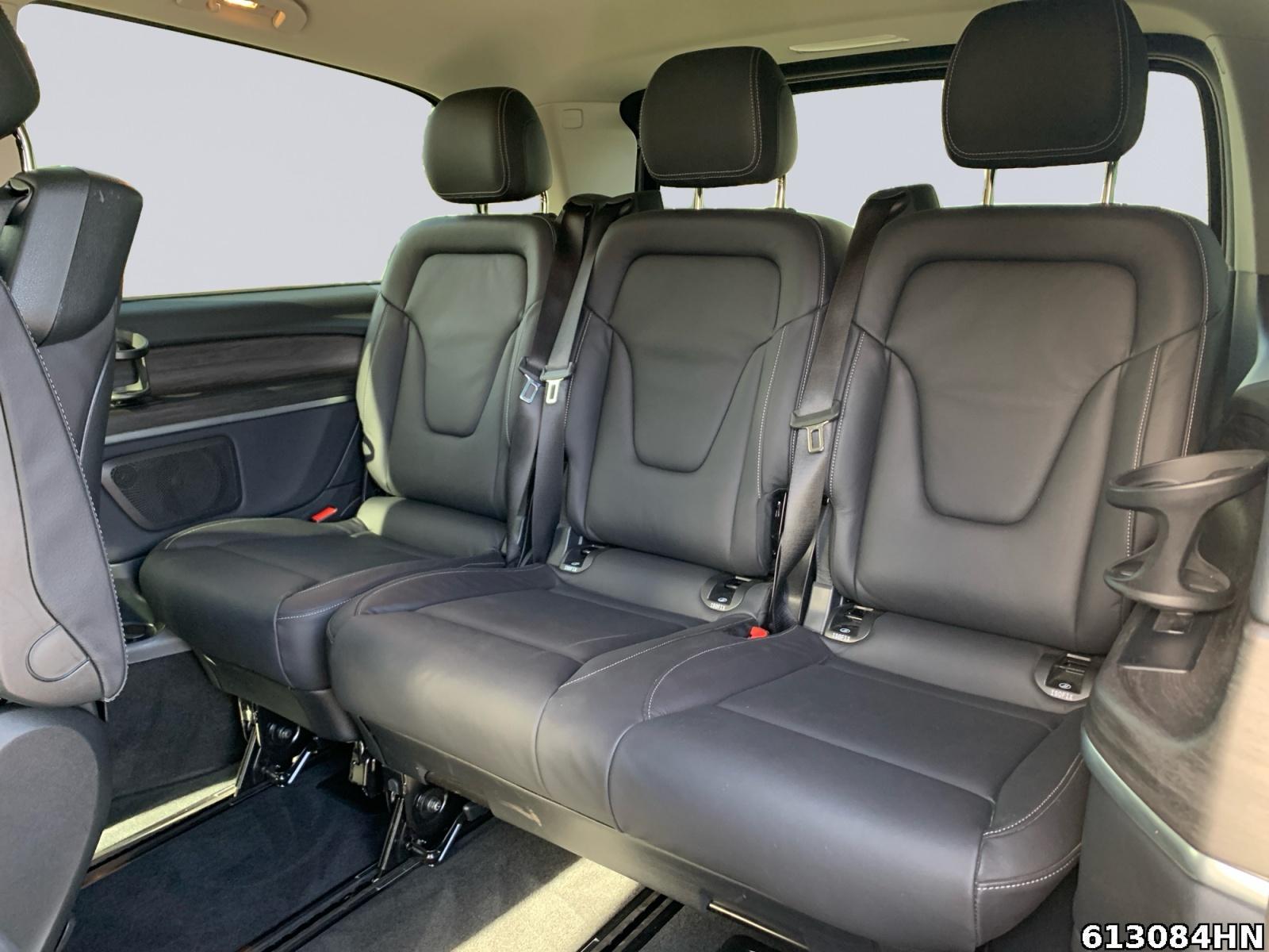 Fahrzeugabbildung Mercedes-Benz EQV AVG/L *7 SITZE*360° KAMERA*EASY-PACK*UVM