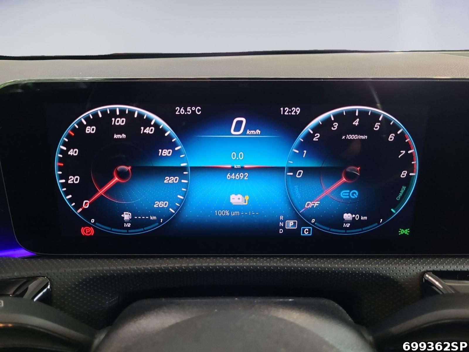 Fahrzeugabbildung Mercedes-Benz CLA 250 e SB AMG Pano Night CarPlay Kamera 18