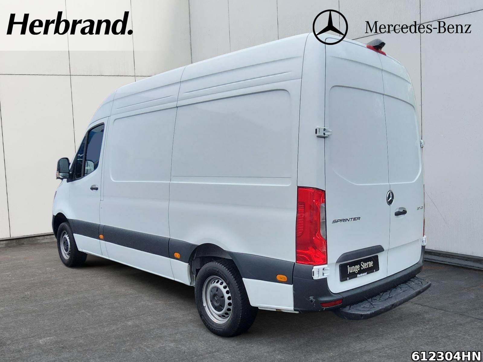 Fahrzeugabbildung Mercedes-Benz Sprinter 317 CDI Kasten*L2H2*3500AHK*Kamera*