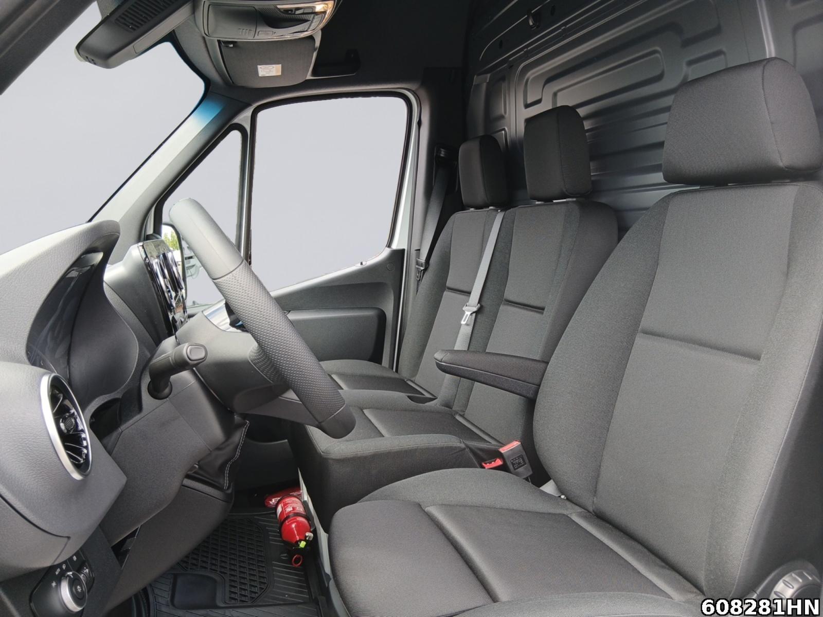Fahrzeugabbildung Mercedes-Benz Sprinter 315 Pro L3H2 Tempo*Kamera*MBUX*Klima