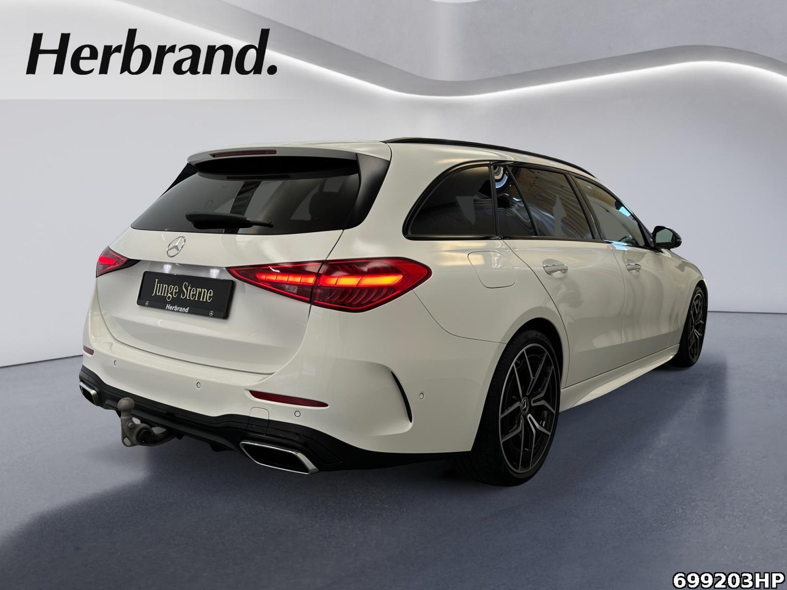 Fahrzeugabbildung Mercedes-Benz C 180 T AMG Night LED Pano Burmester AHK 360°