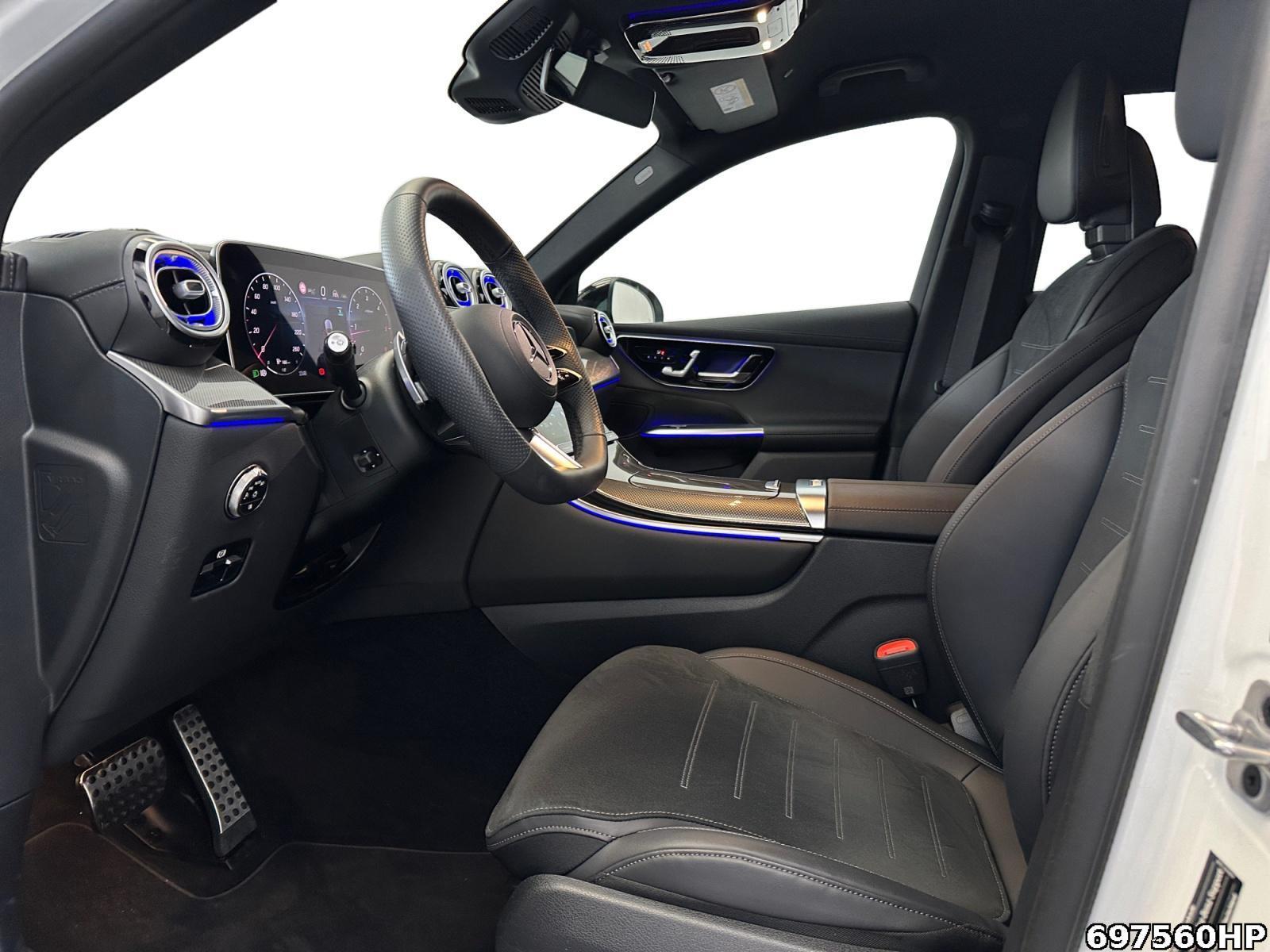 Fahrzeugabbildung Mercedes-Benz GLC 300 d 4M AMG AHK Memory DIGITAL Carplay