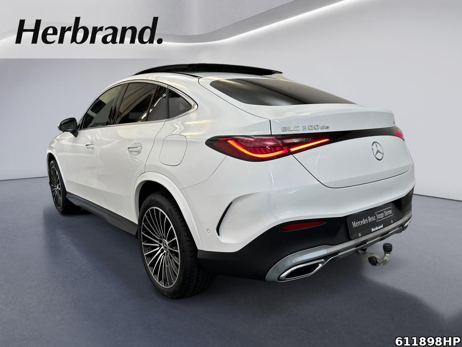 Fahrzeugabbildung Mercedes-Benz GLC 300 de 4M AMG Coupé Pano AHK Keyless Memory