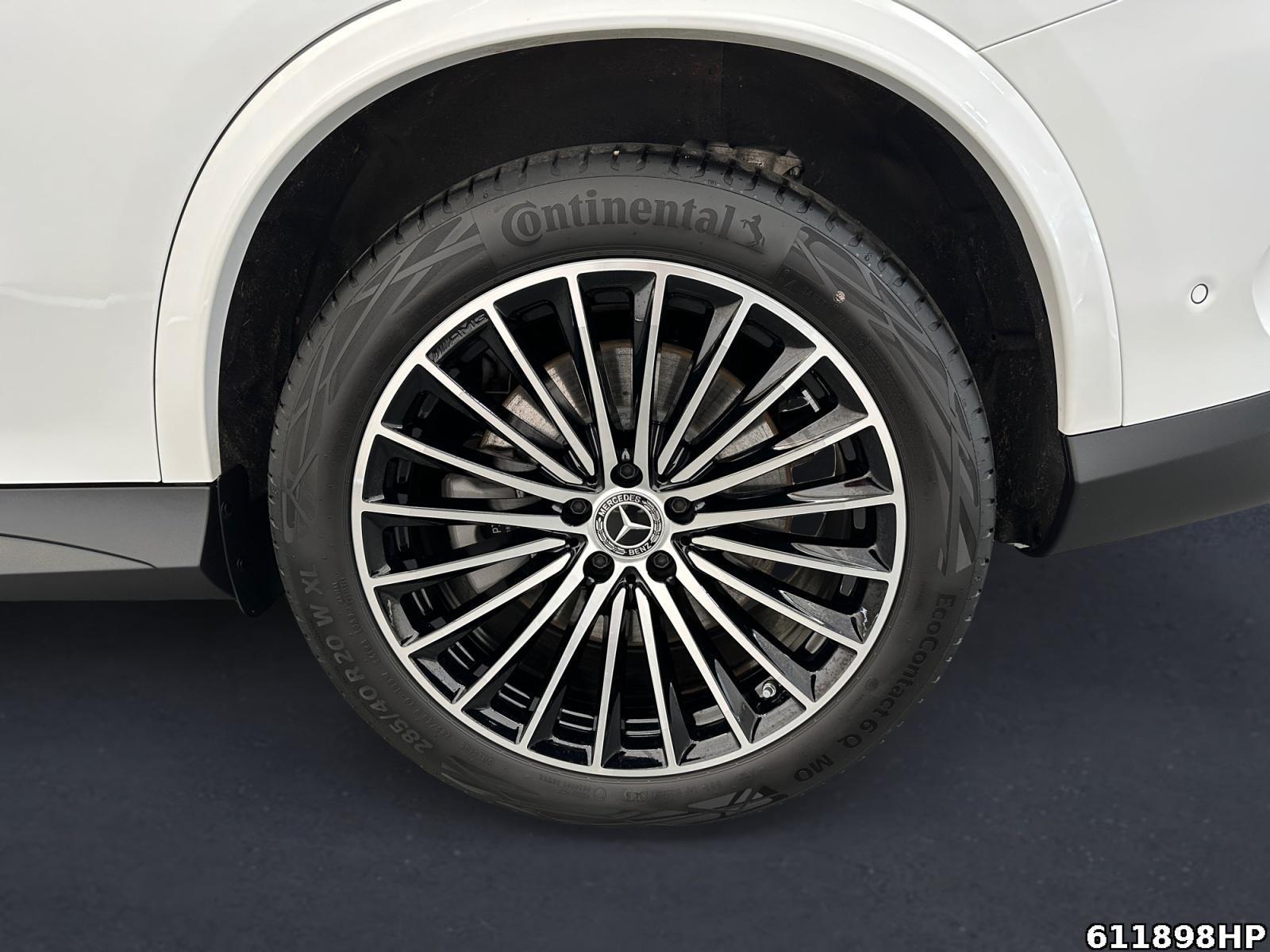 Fahrzeugabbildung Mercedes-Benz GLC 300 de 4M AMG Coupé Pano AHK Keyless Memory