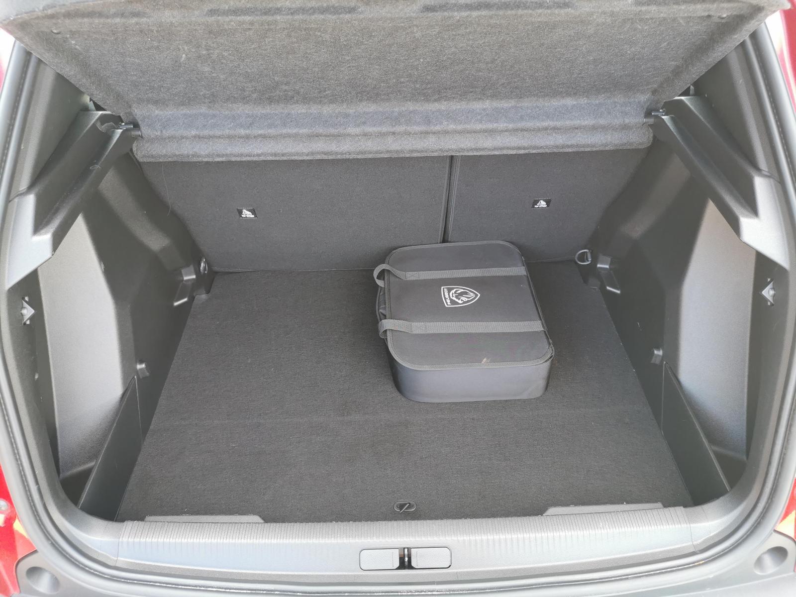 Fahrzeugabbildung Peugeot 2008 Active Pack+USB+PDC+KLIMA+DAB