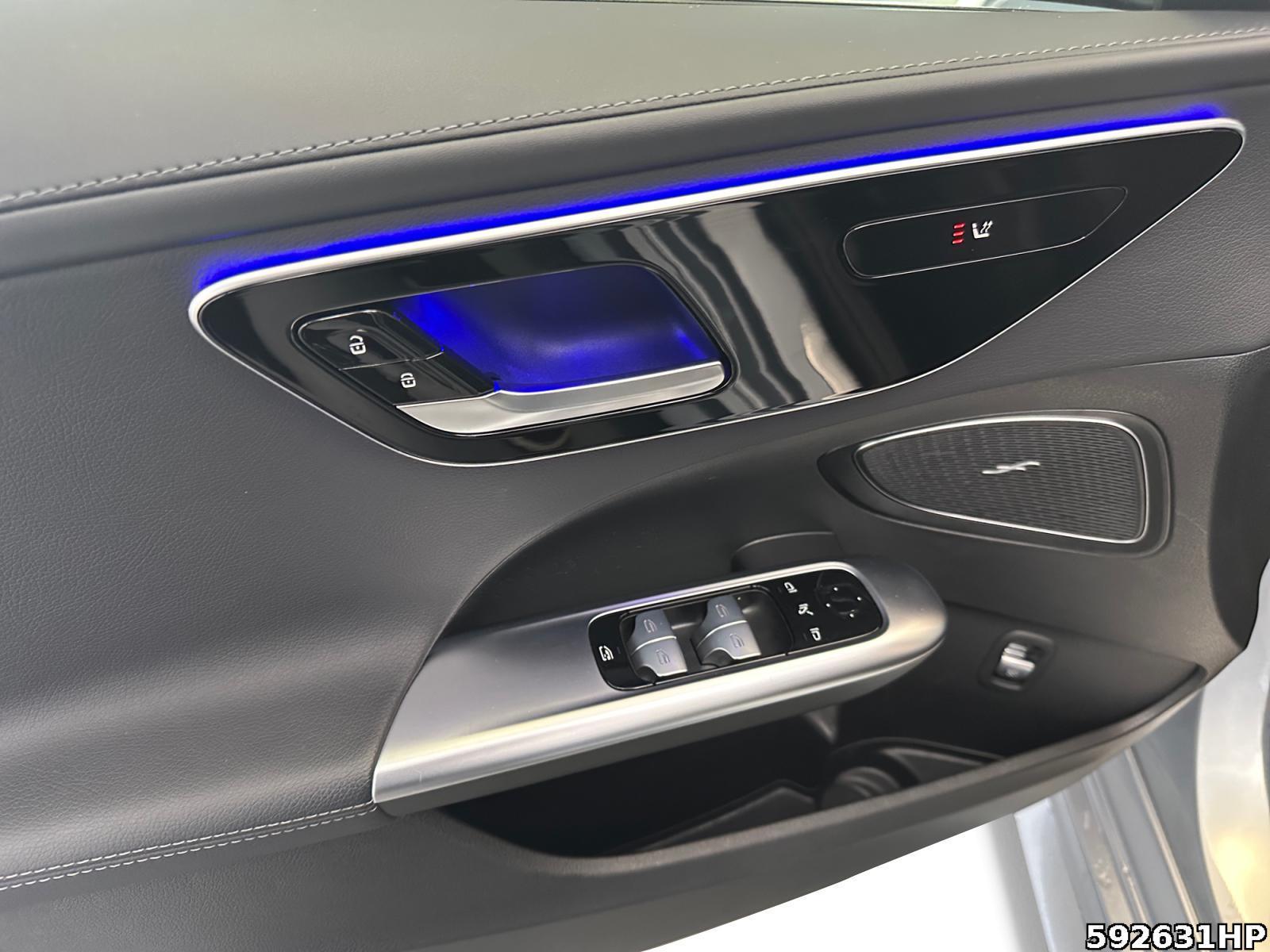 Fahrzeugabbildung Mercedes-Benz C 220 d 4M T AMG AHK Pano DISTRONIC 360° Keyless