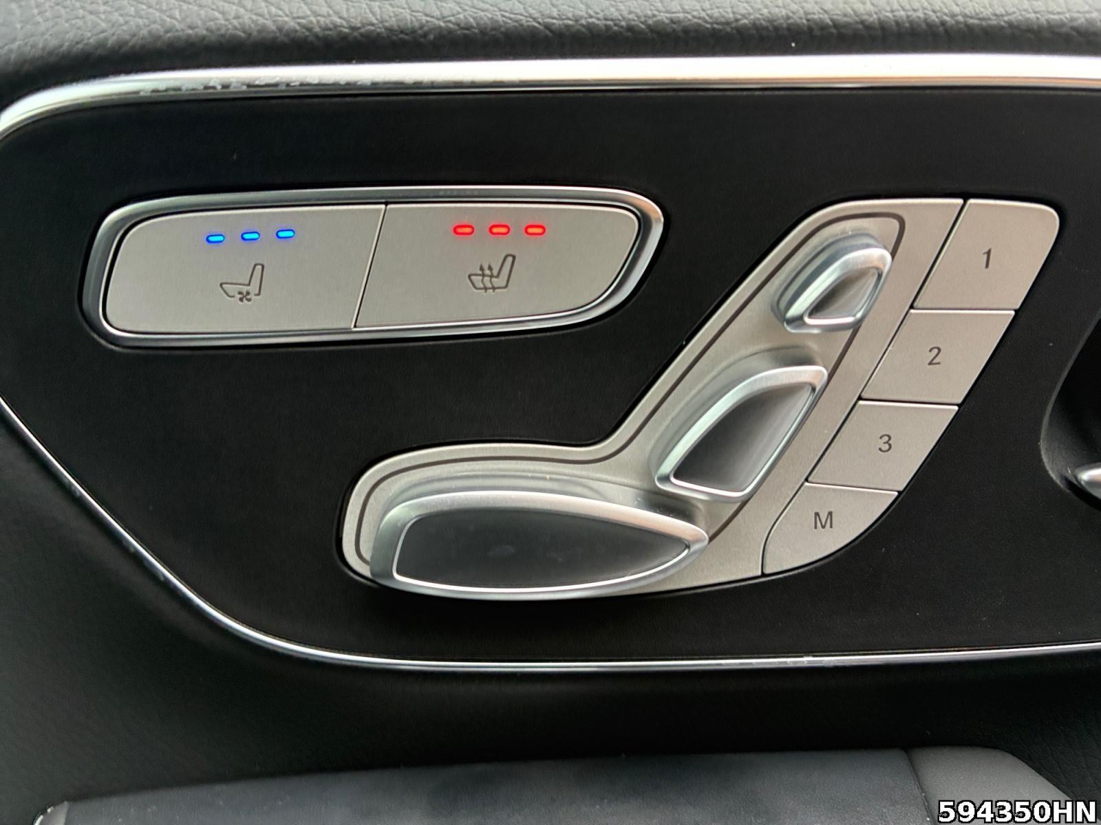 Fahrzeugabbildung Mercedes-Benz V 300 EXCLUSIVE 4MATIC L *LUXUS-SITZE*AIRMATIC*