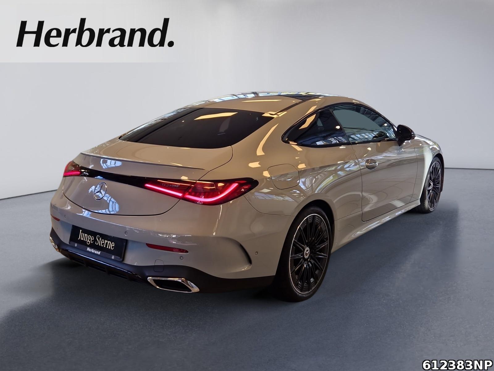 Fahrzeugabbildung Mercedes-Benz CLE 300 4M AMG Coupé Pano Night Burmester Memory