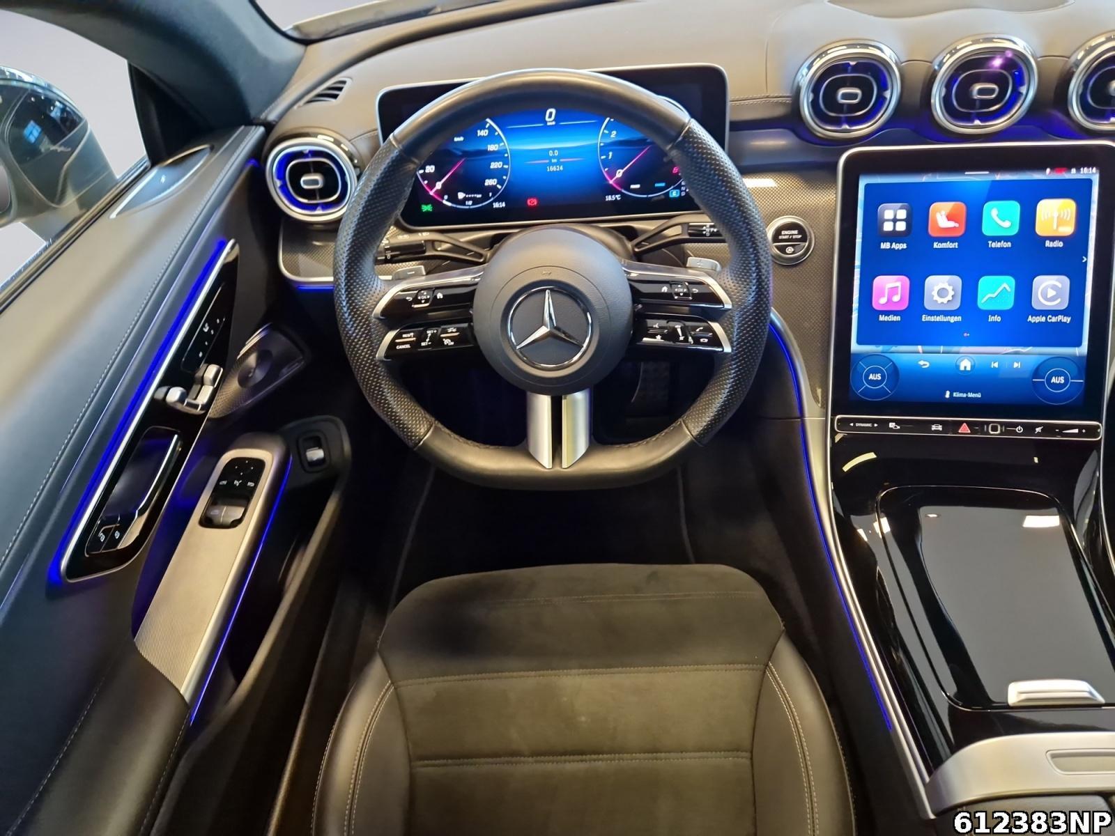 Fahrzeugabbildung Mercedes-Benz CLE 300 4M AMG Coupé Pano Night Burmester Memory