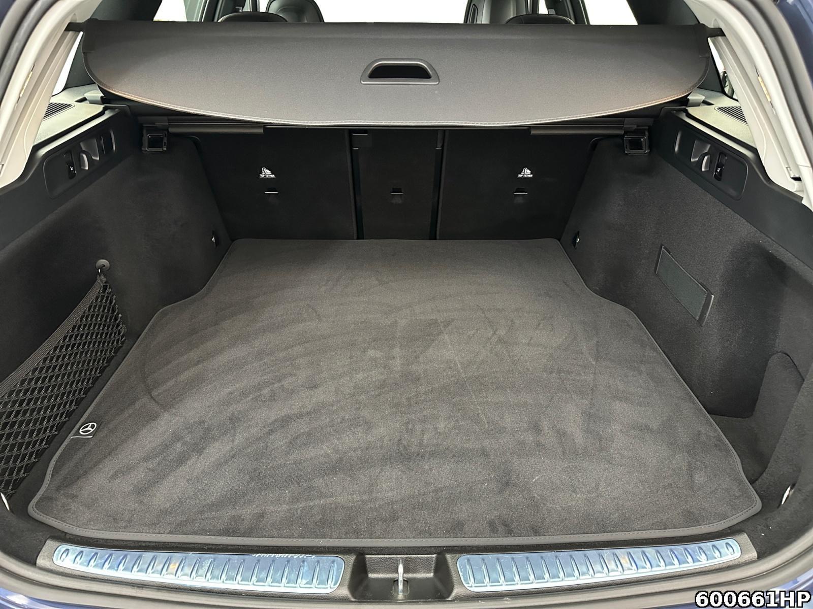 Fahrzeugabbildung Mercedes-Benz C 180 T Avantgarde AHK Ambiente Kamera CarPlay