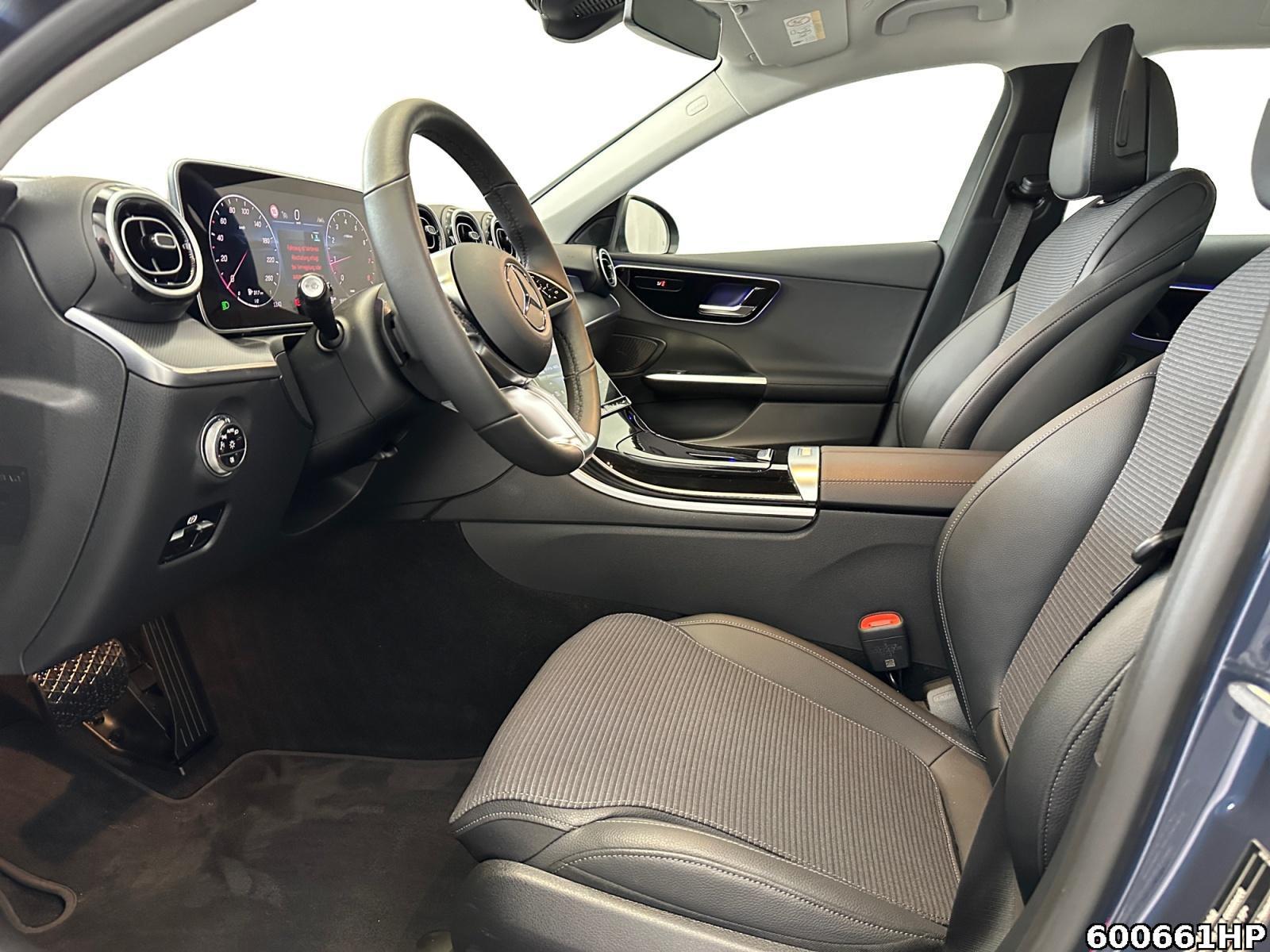 Fahrzeugabbildung Mercedes-Benz C 180 T Avantgarde AHK Ambiente Kamera CarPlay