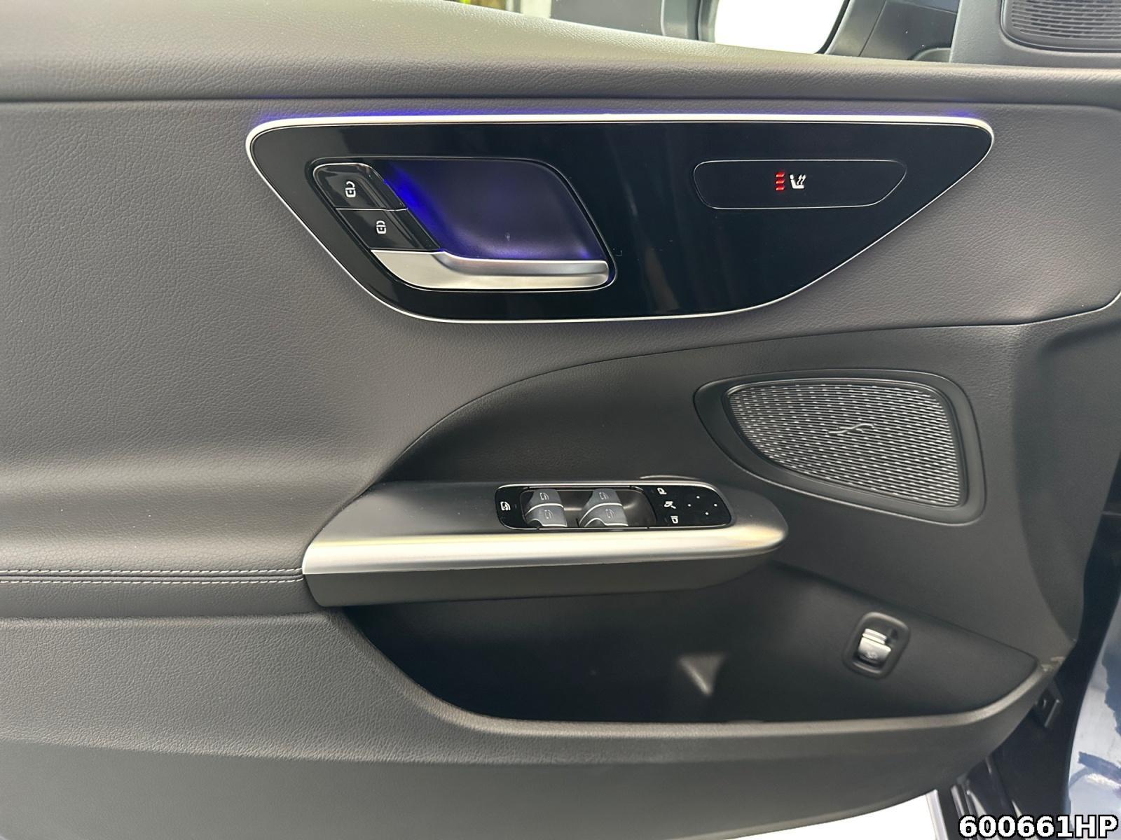 Fahrzeugabbildung Mercedes-Benz C 180 T Avantgarde AHK Ambiente Kamera CarPlay