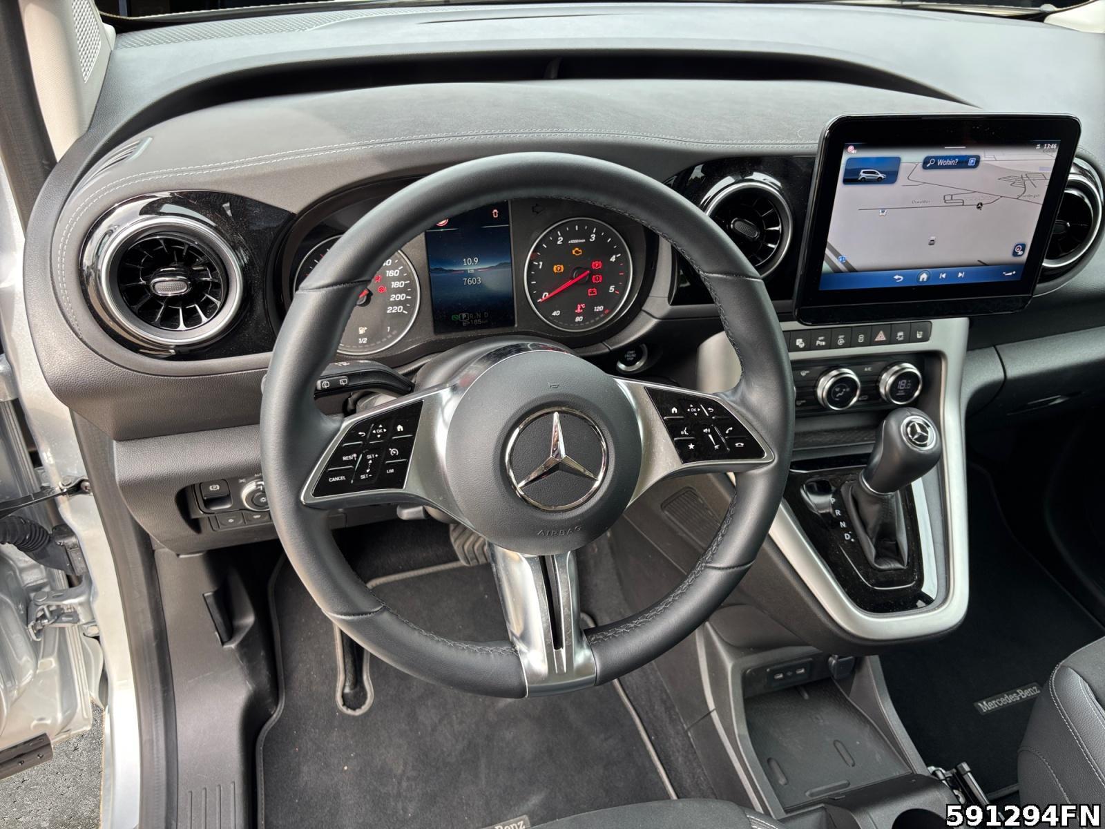 Fahrzeugabbildung Mercedes-Benz T-Klasse T 180 d*LED*Automatik*Navi*Klima*