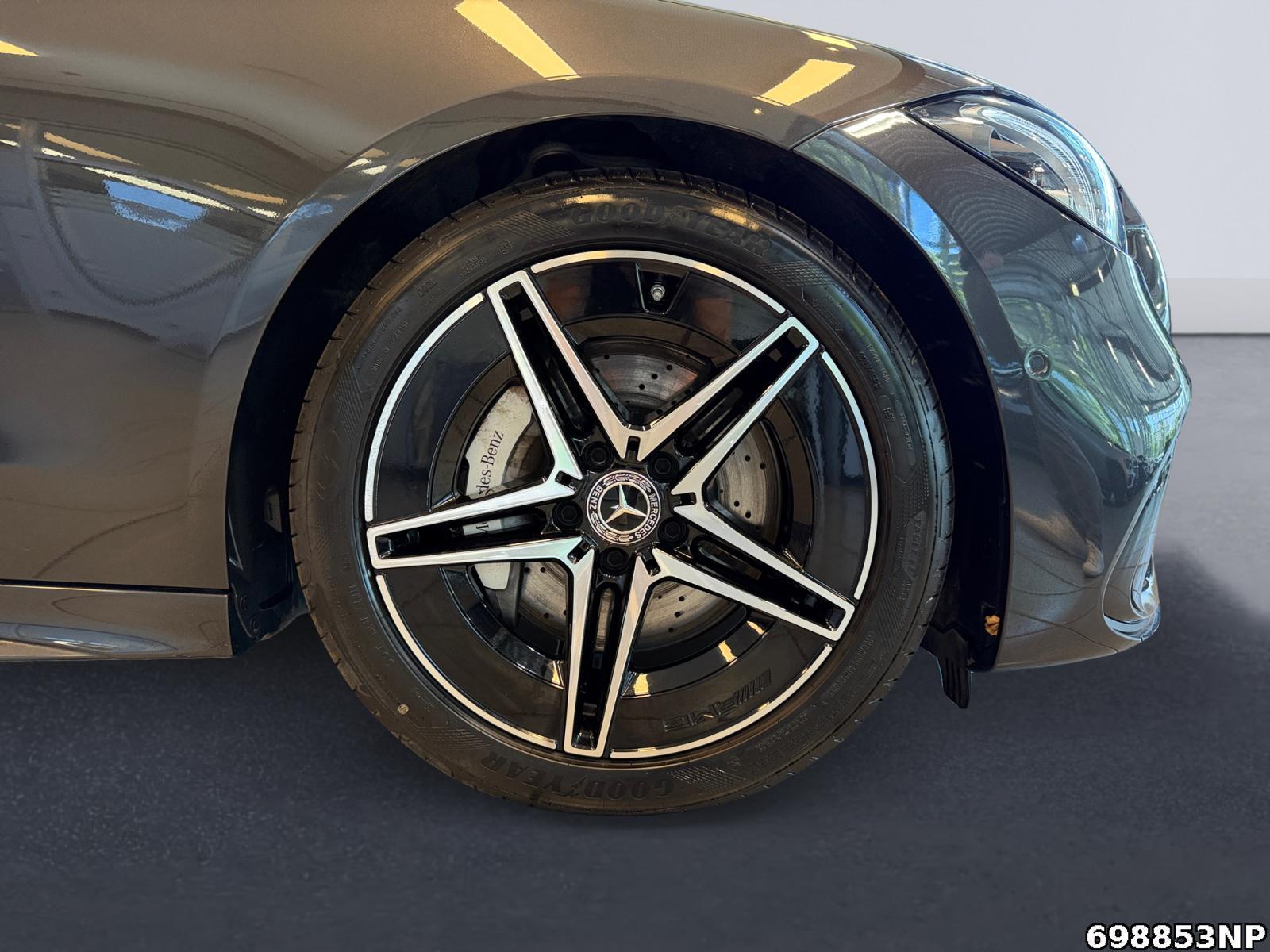 Fahrzeugabbildung Mercedes-Benz C 180 T AMG Pano AHK Night Ambiente CarPlay