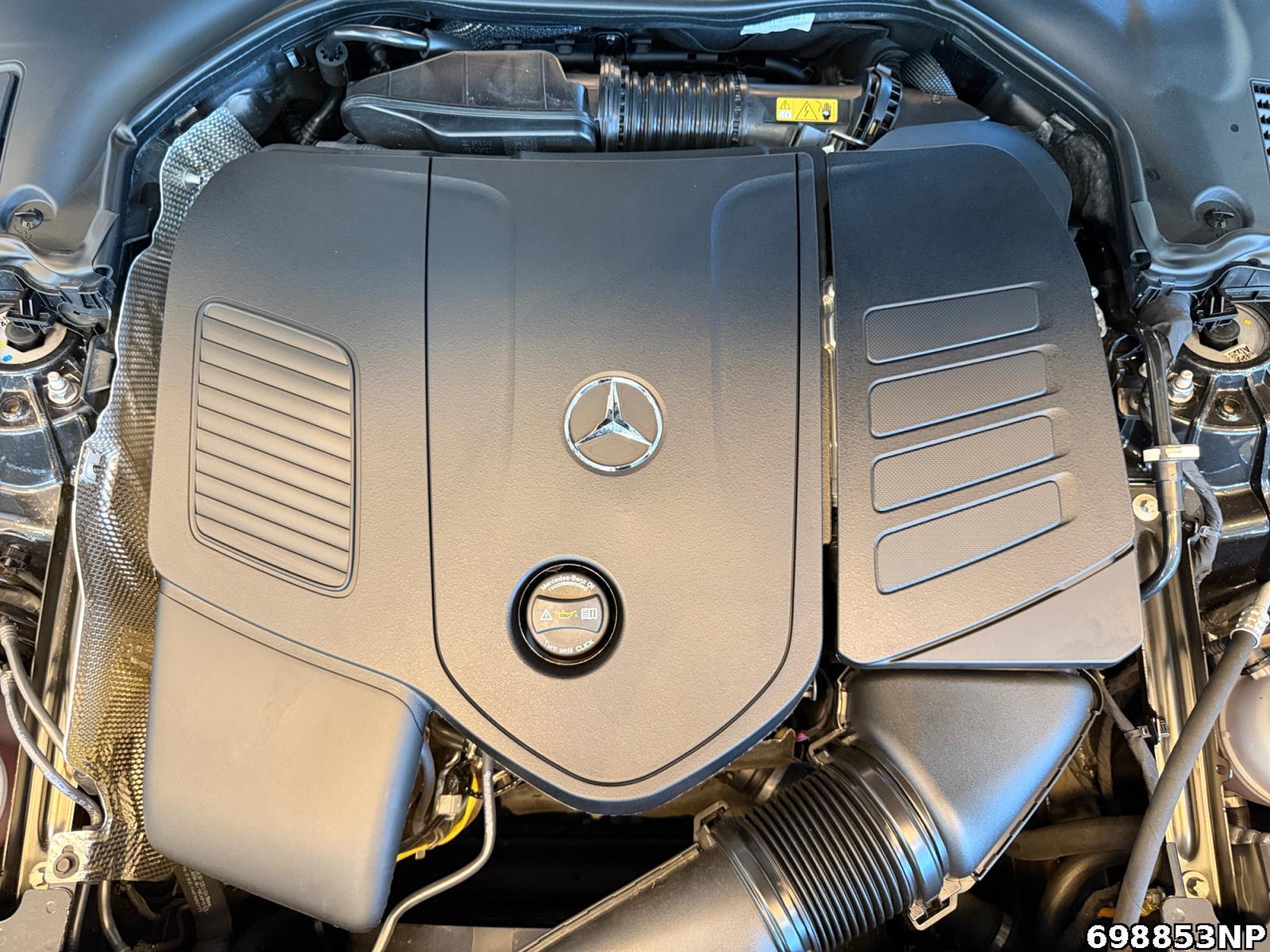 Fahrzeugabbildung Mercedes-Benz C 180 T AMG Pano AHK Night Ambiente CarPlay