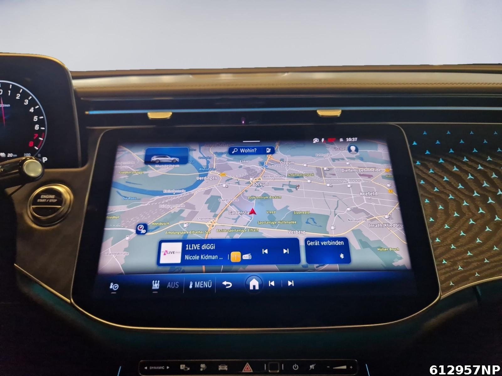 Fahrzeugabbildung Mercedes-Benz E 300 e T AMG AHK Pano 360 Distronic 4D Digital