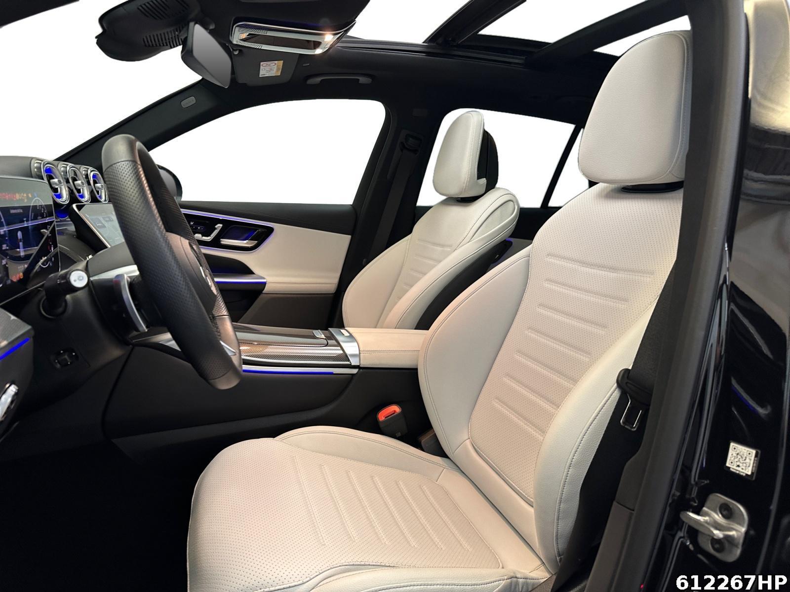 Fahrzeugabbildung Mercedes-Benz GLC 300 e 4M AMG AHK Pano 360°DistonicMemoryLED