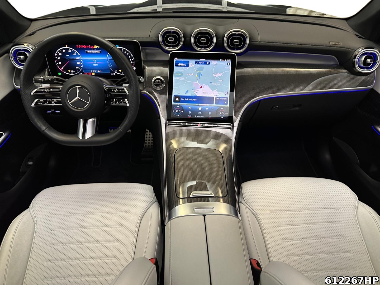 Fahrzeugabbildung Mercedes-Benz GLC 300 e 4M AMG AHK Pano 360°DistonicMemoryLED