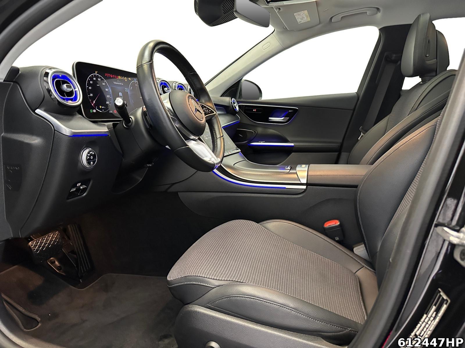 Fahrzeugabbildung Mercedes-Benz C 300 e T Avantgarde Pano AHK Distronic Ambiente