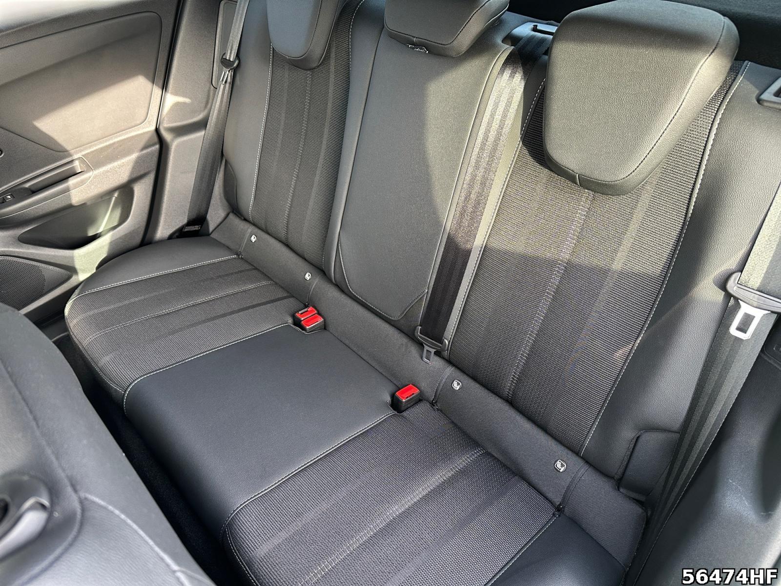 Fahrzeugabbildung Opel Mokka-e elektro, Elegance