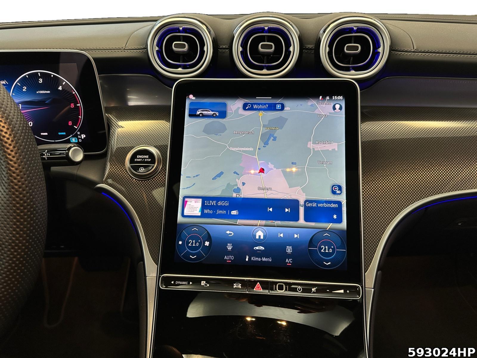 Fahrzeugabbildung Mercedes-Benz GLC 220 d 4M AMG Pano CarPlay AHK Ambiente