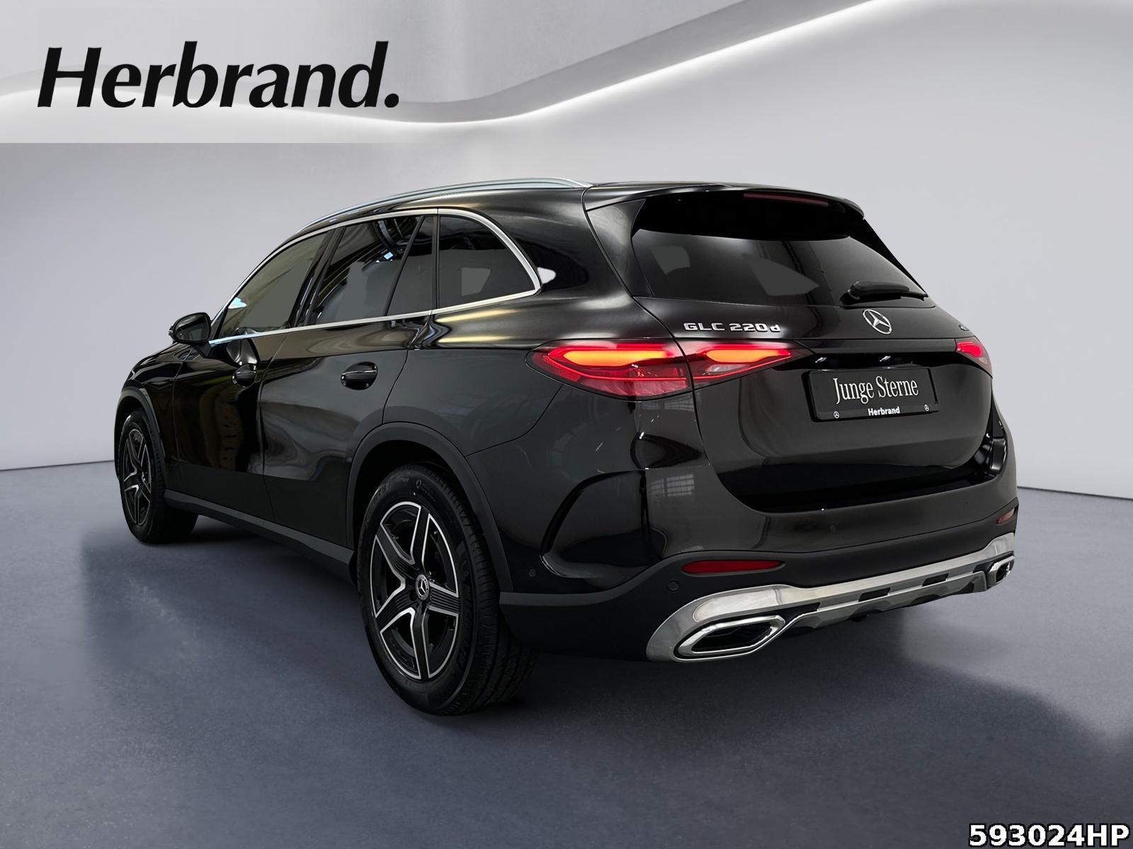 Fahrzeugabbildung Mercedes-Benz GLC 220 d 4M AMG Pano CarPlay AHK Ambiente