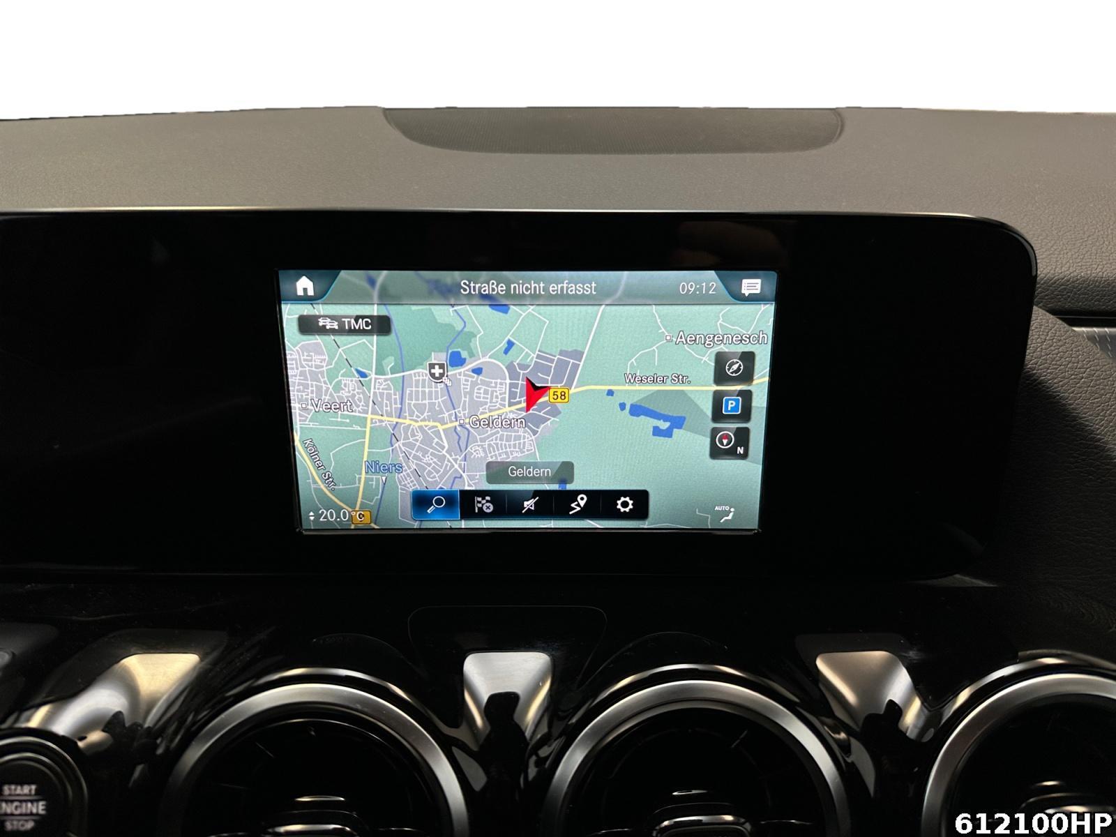 Fahrzeugabbildung Mercedes-Benz GLA 200 Progressive Night AHK Kamera Soundsyst.