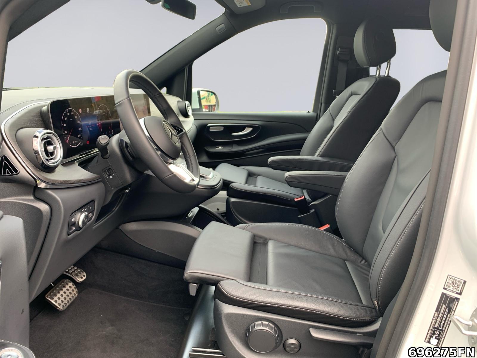 Fahrzeugabbildung Mercedes-Benz V 300 AVG/XXL *8 SITZE*STANDHEIZ*AHK*360° KAM*