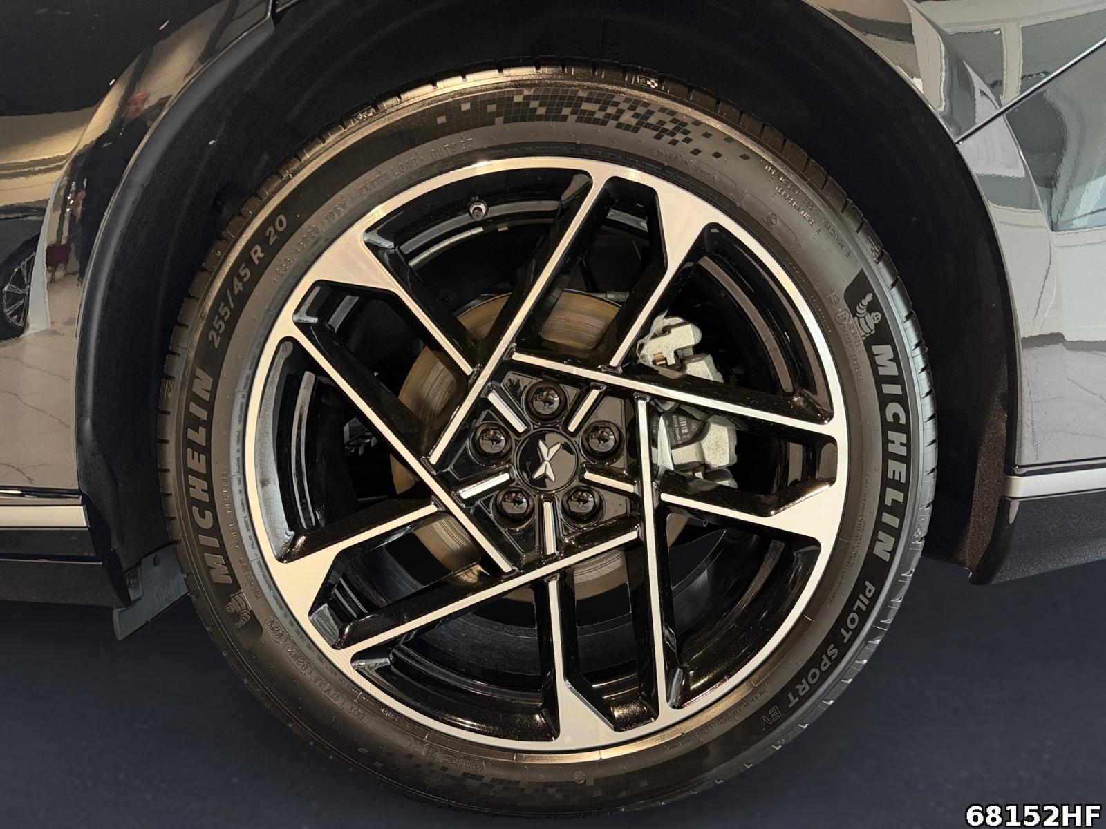 Fahrzeugabbildung Xpeng P7 LongRange *Verfügbar ab 12/26 *kein Leasing