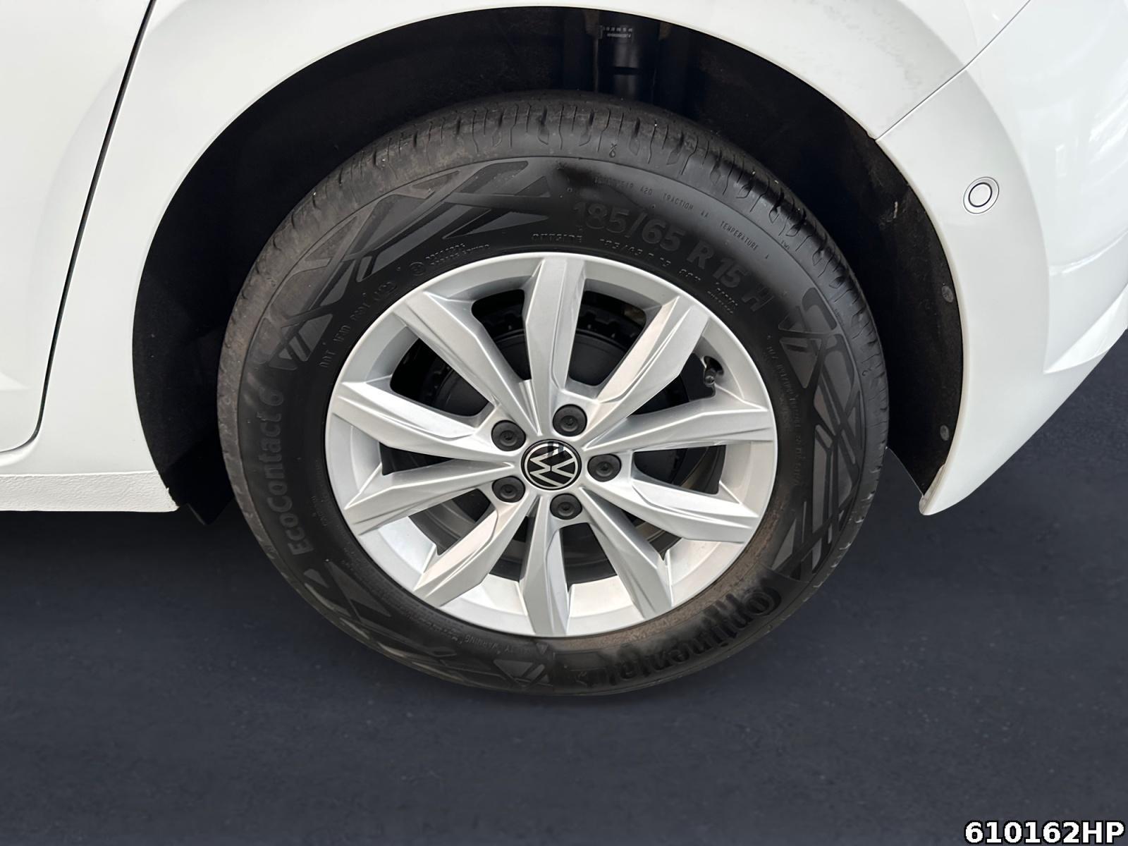 Fahrzeugabbildung Volkswagen Polo 1.0 TSI Highline LED Panorama Kamera SHZ