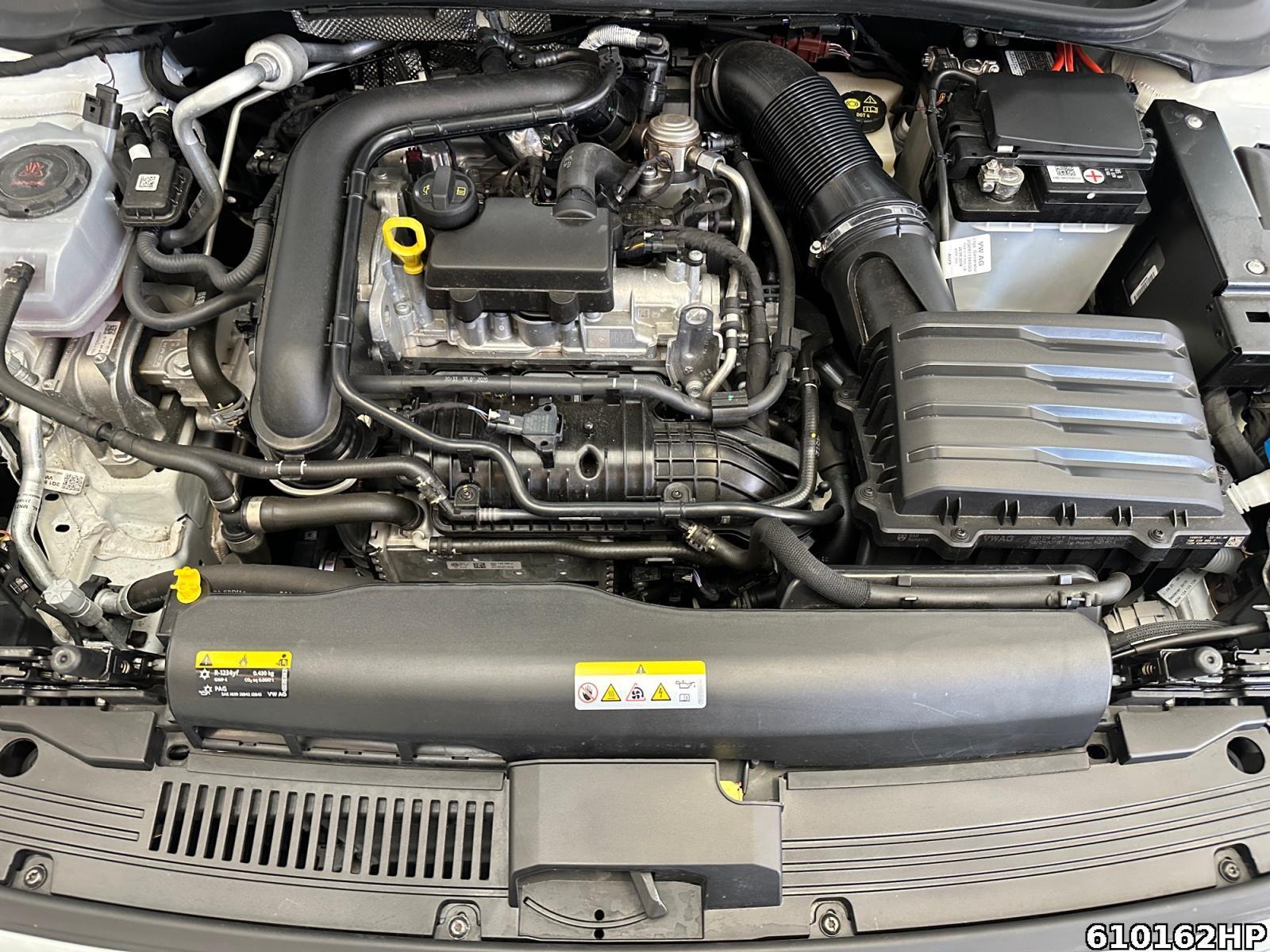 Fahrzeugabbildung Volkswagen Polo 1.0 TSI Highline LED Panorama Kamera SHZ